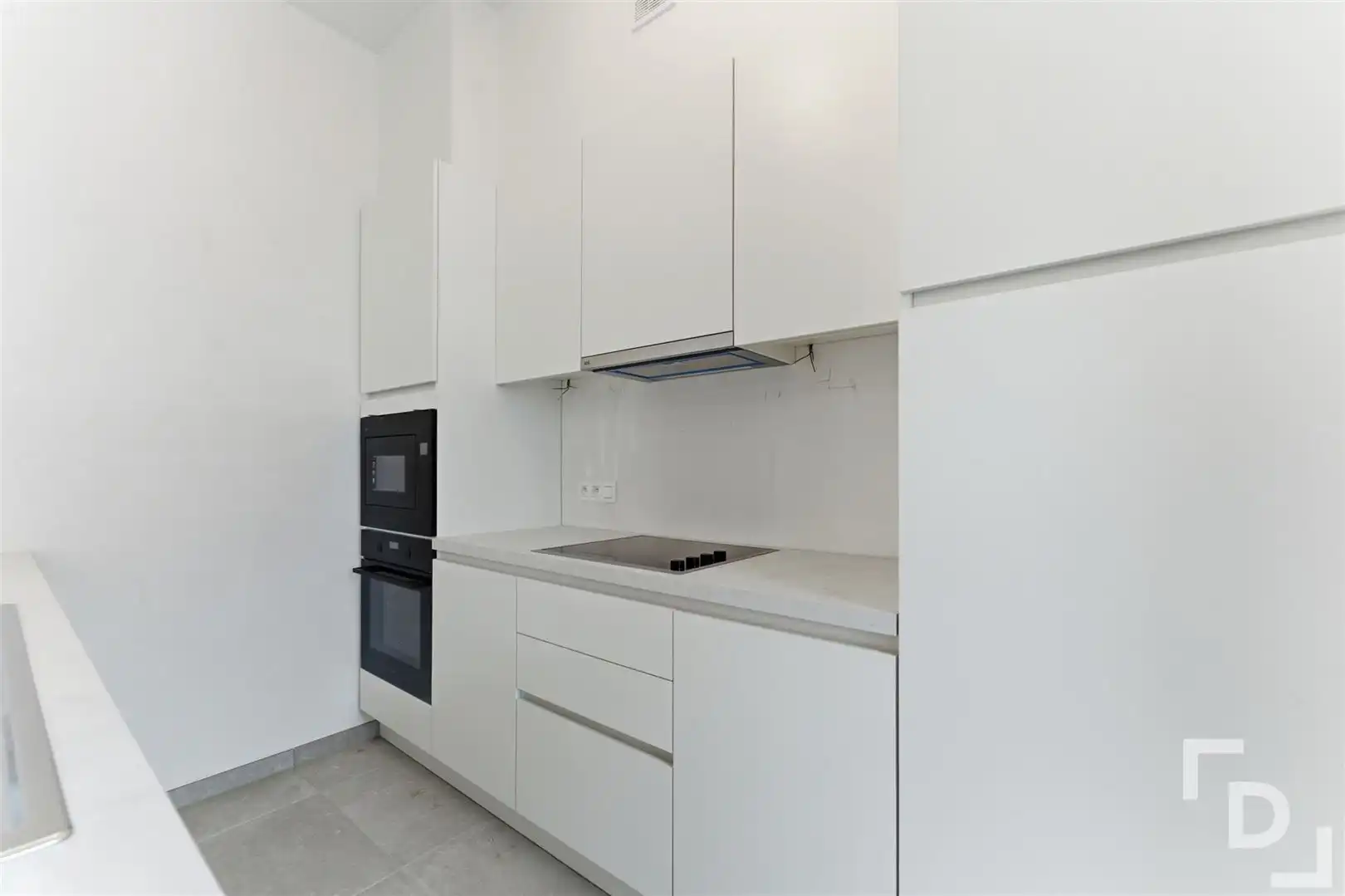 Instapklare nieuwbouwappartement te koop op toplocatie in centrum Ieper. foto 28