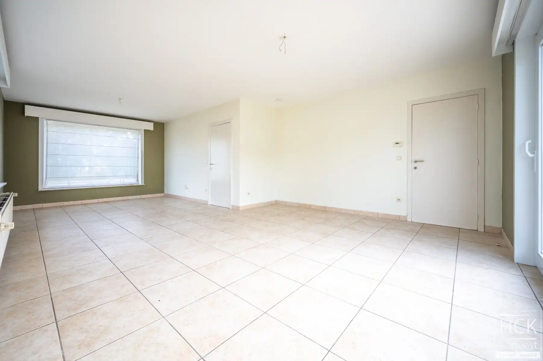 KRUISHOUTEM - Instapklare woning met 3 SLPK, garage én zonnige tuin foto 4