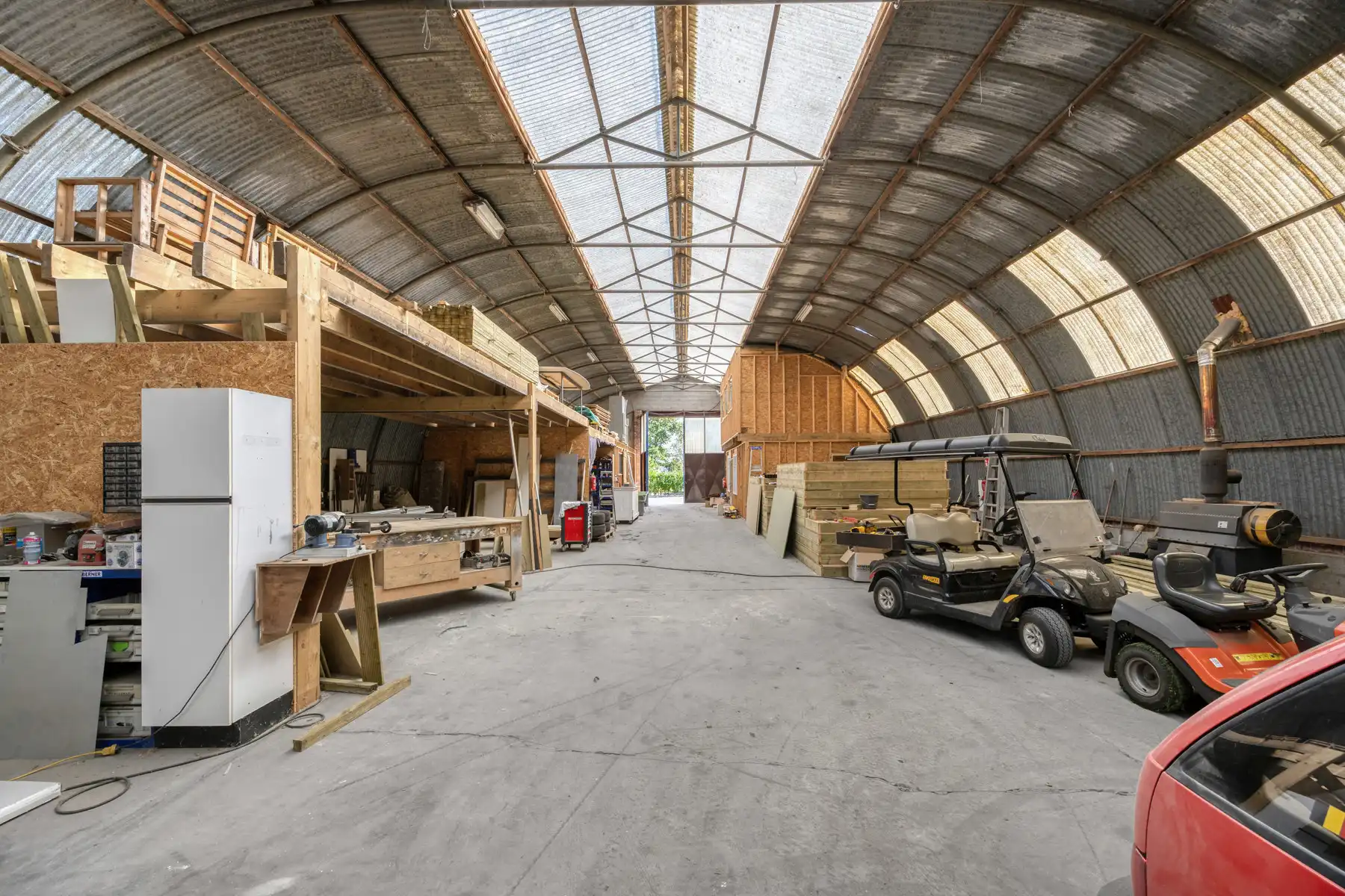 Karaktervol landhuis op een groen domein van ca. 3 ha foto 28