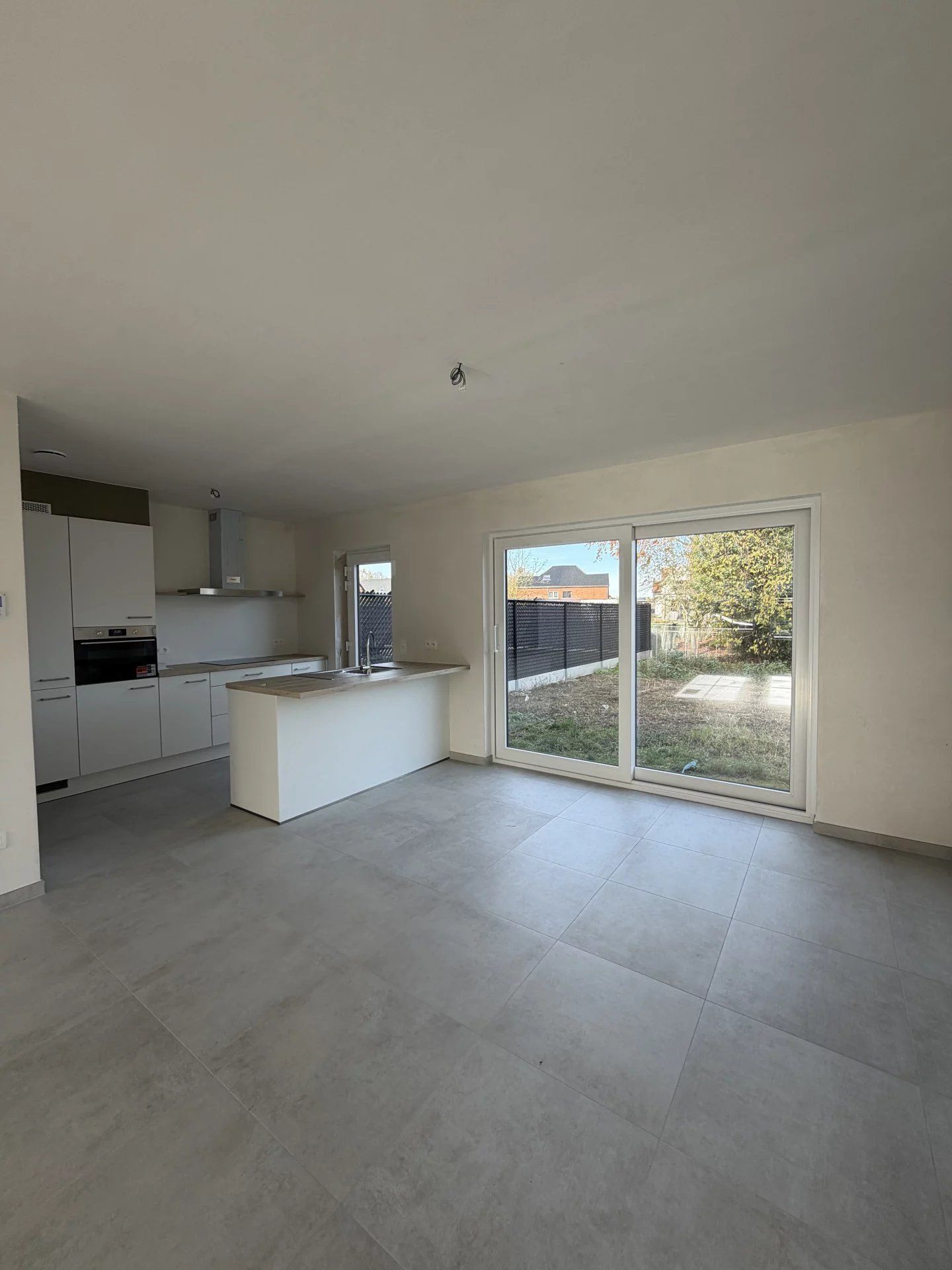 Rustig gelegen nieuwbouw woning in Koersel foto 4