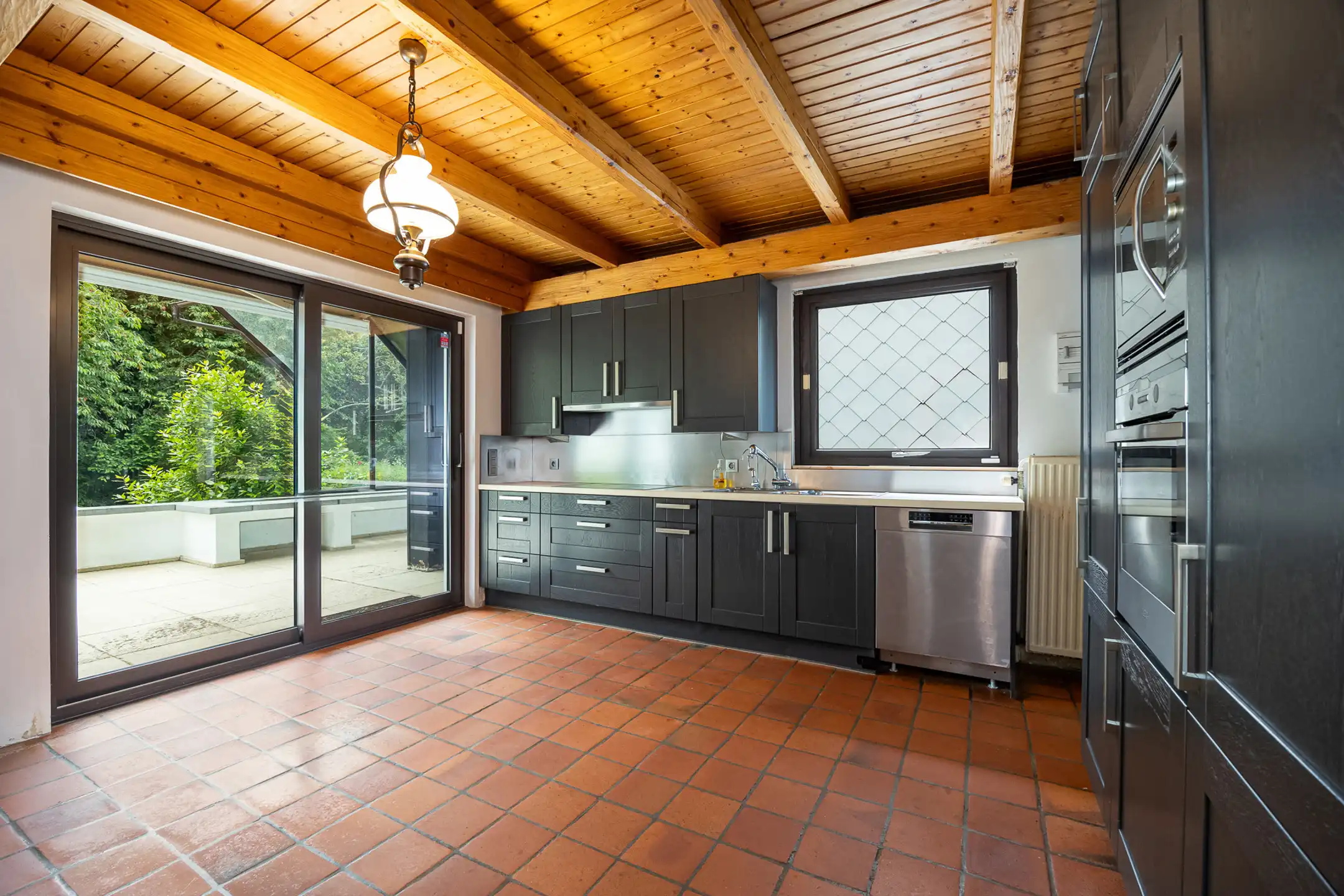 Een villa met ziel — authentiek, ruim en uniek in Grimbergen foto 8