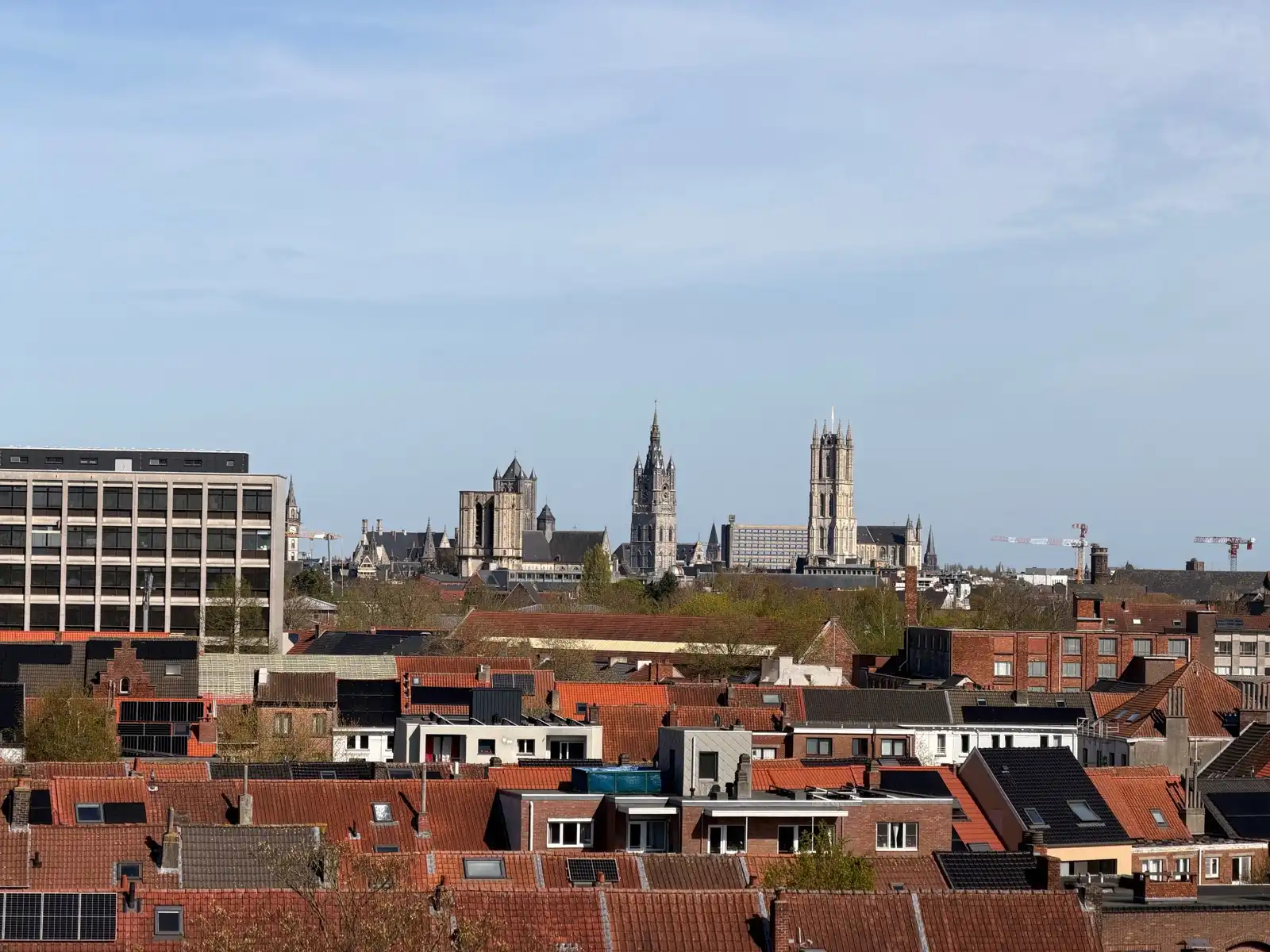 Ruime penthouse met riant zonneterras foto 24