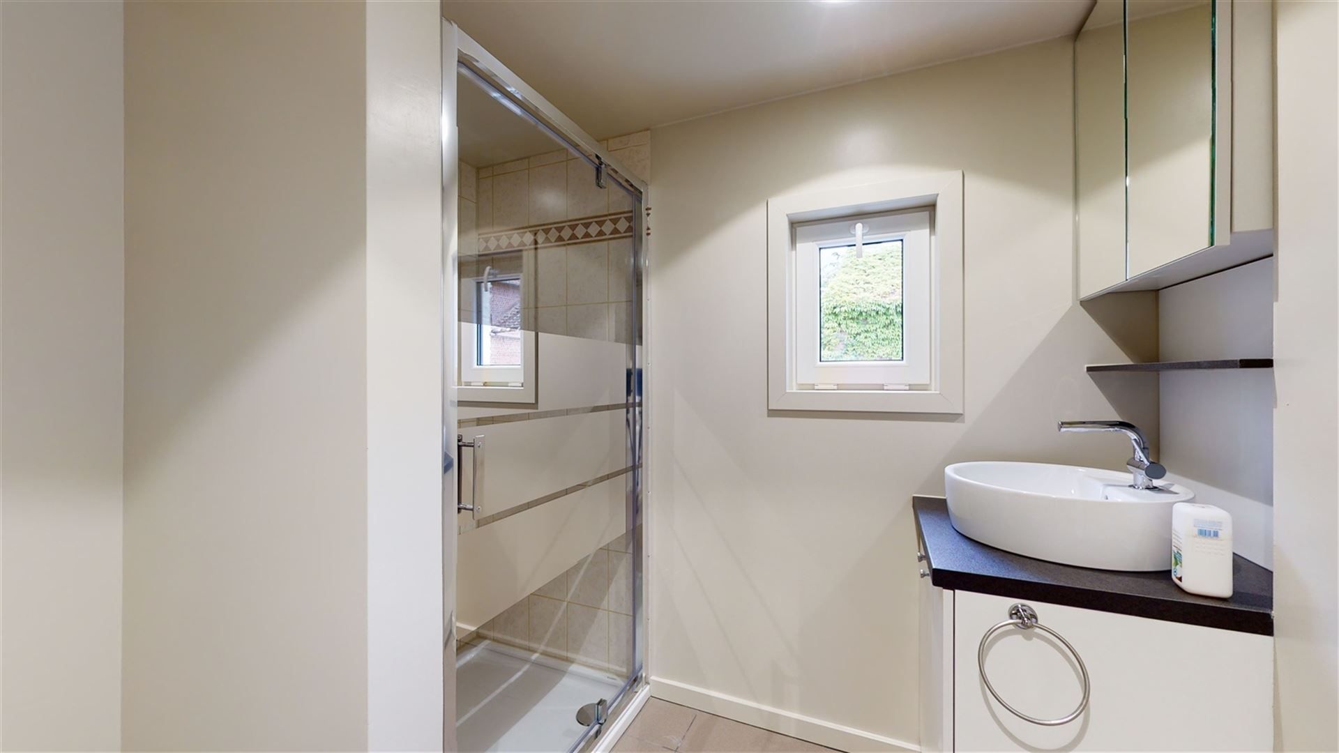 Prachtige woning te huur foto 9