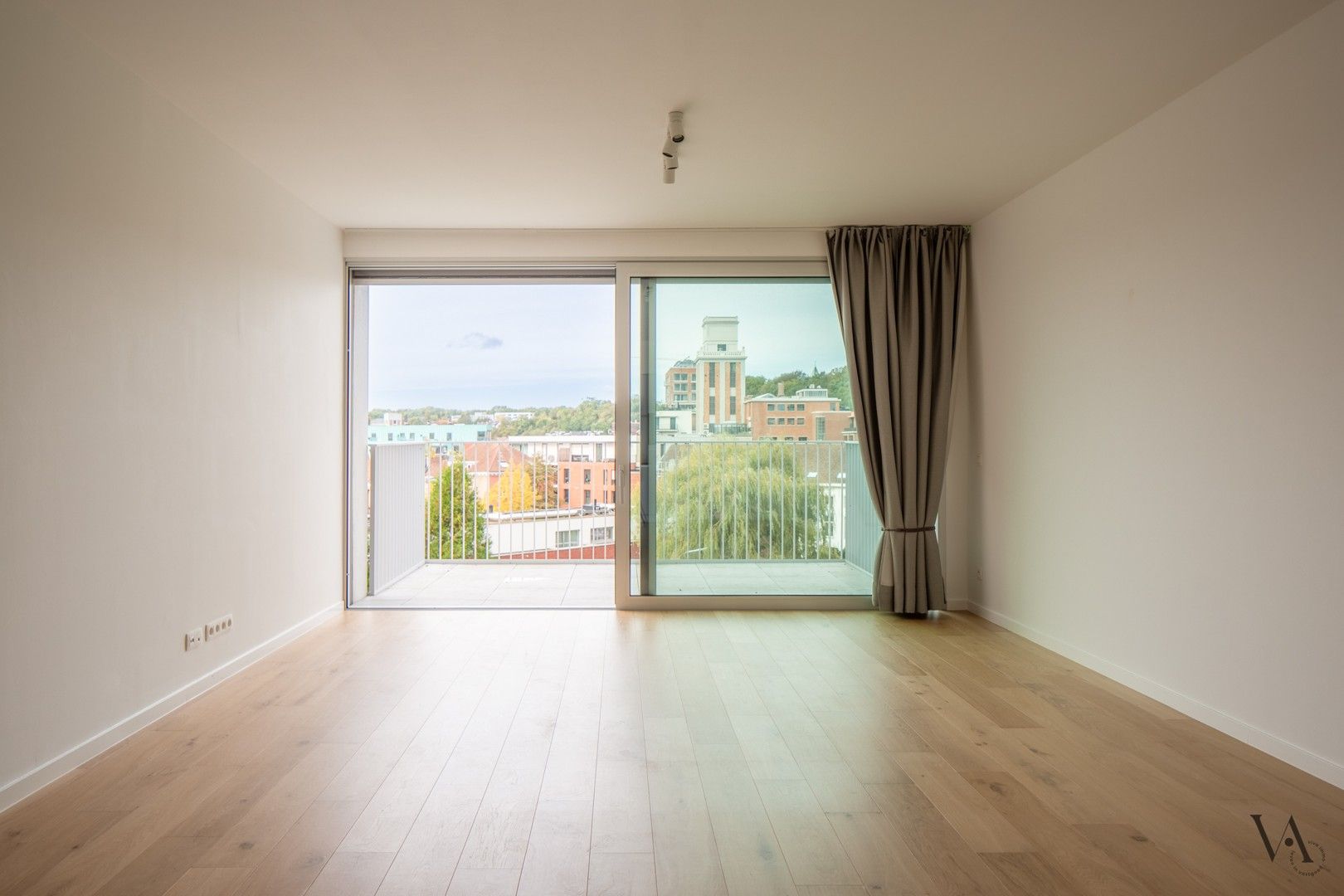 Nieuwbouw appartement met 2 slaapkamers en terras foto 3