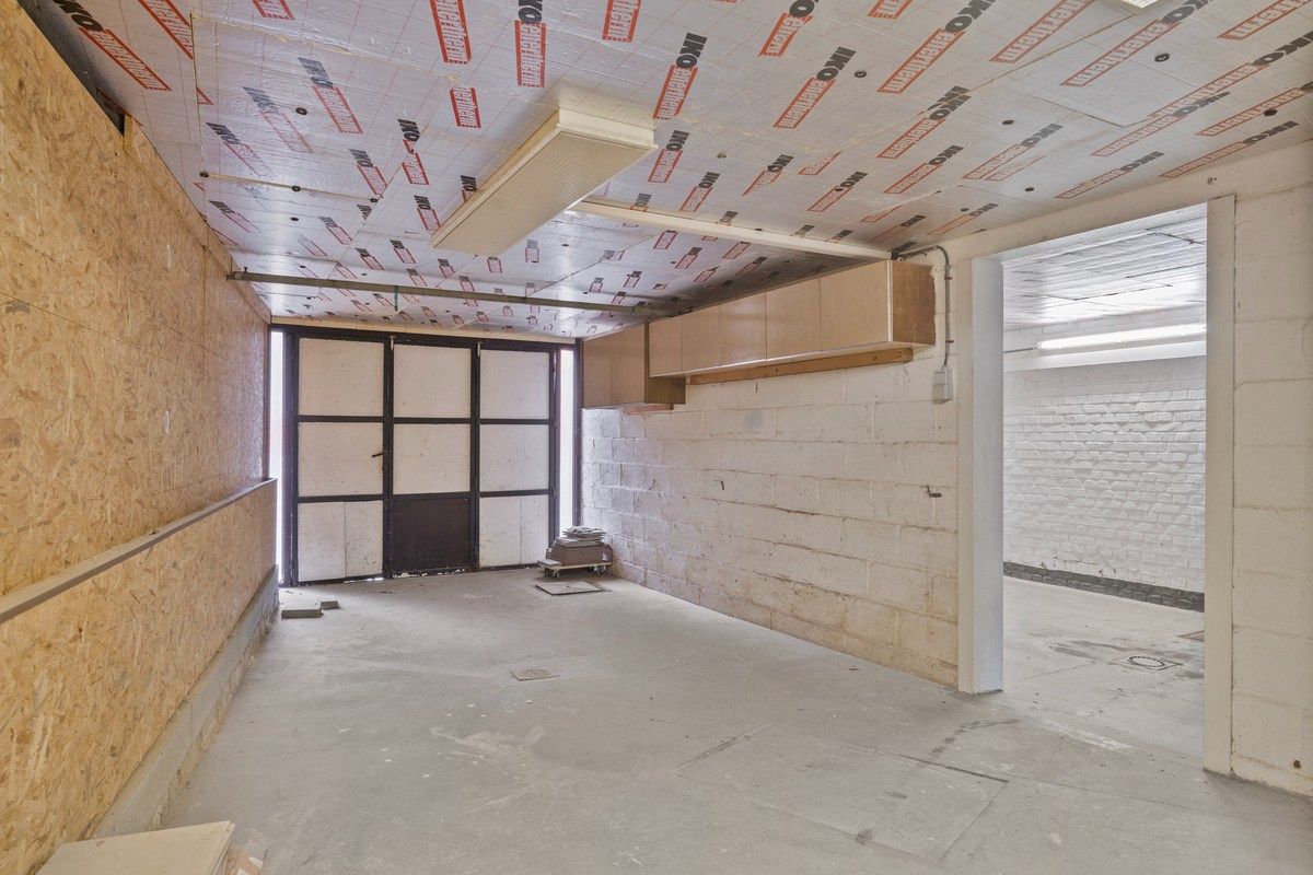 Modernistische woning met ruime indeling en zonnige tuin te Tongeren-Nerem foto 20