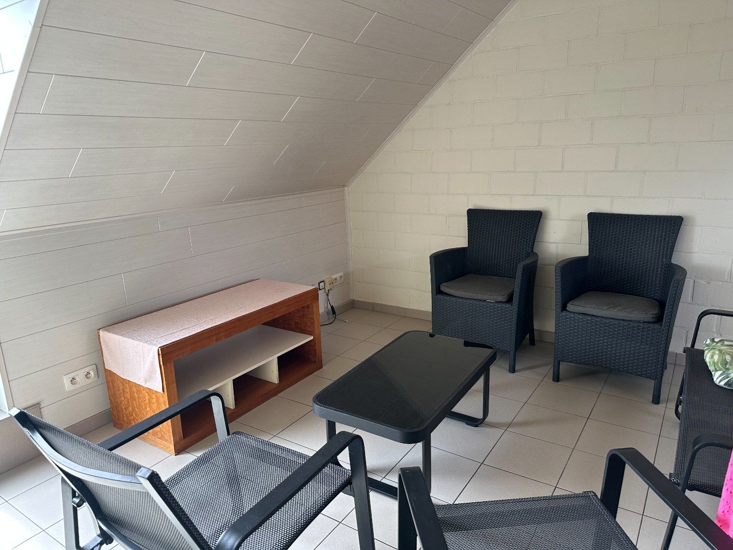 Knusse bemeubelde studio zonder domicilie foto 3