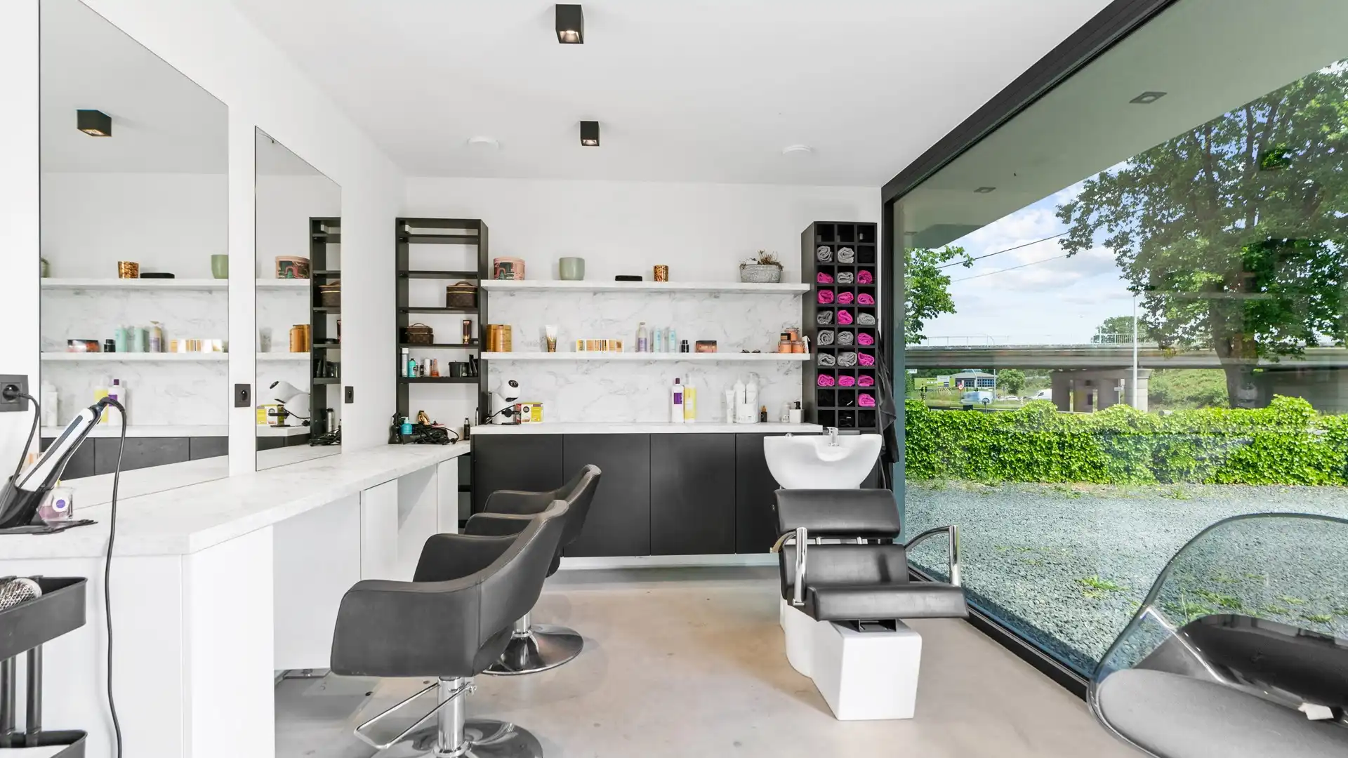Moderne nieuwbouwwoning met woon-werkcombinatie te Genk foto 15