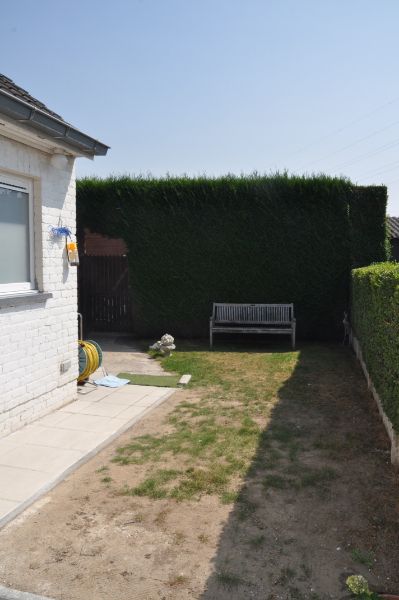 Volledig vernieuwde woning met 3 slaapkamers en garage. foto 26