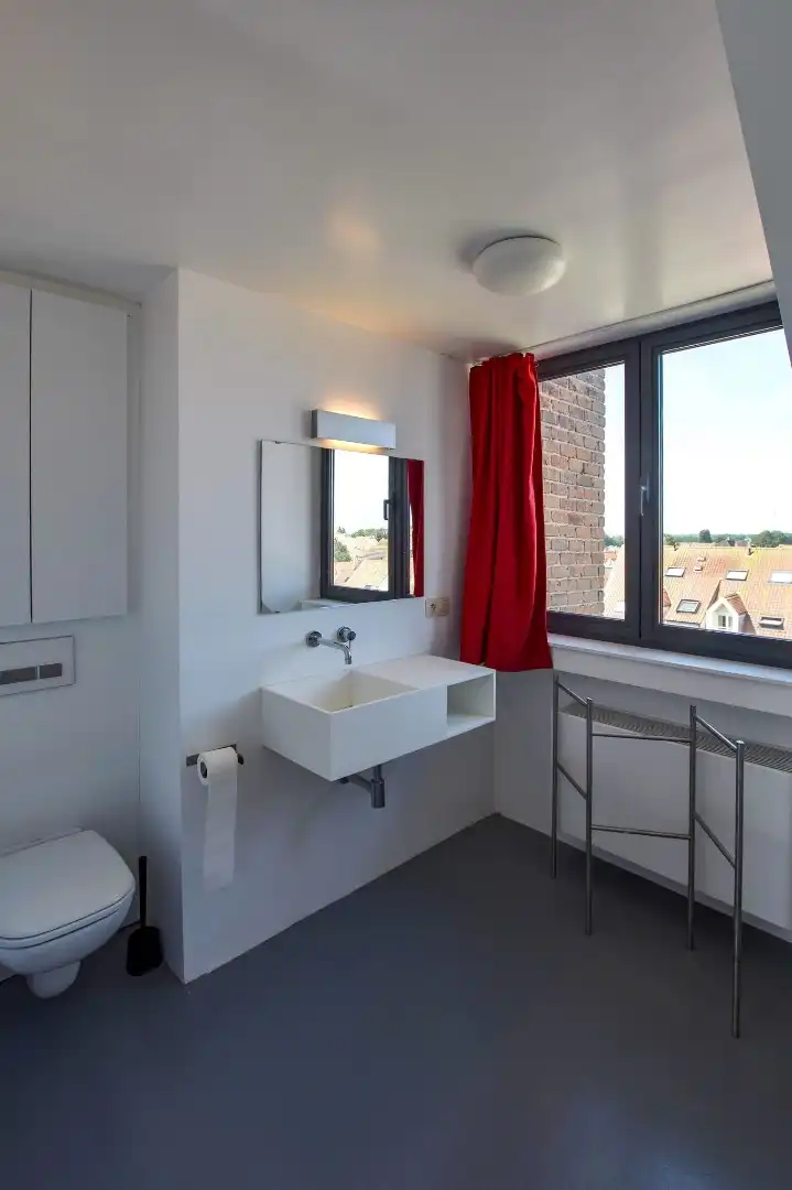 Prachtig dakappartement (loft-stijl) 68 m², gelegen op het Marktplein.  foto 14