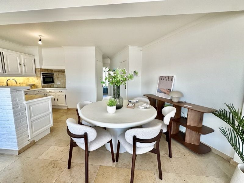 Schitterend gelegen 1 slpk penthouse met royaal dakterras foto 4