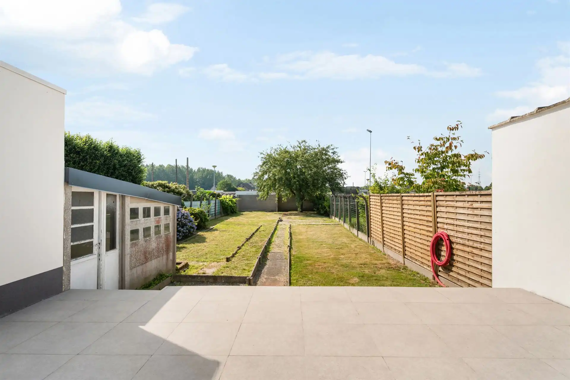 Eco-gerenoveerde gezinswoning op een perceel van 600m2 foto 9
