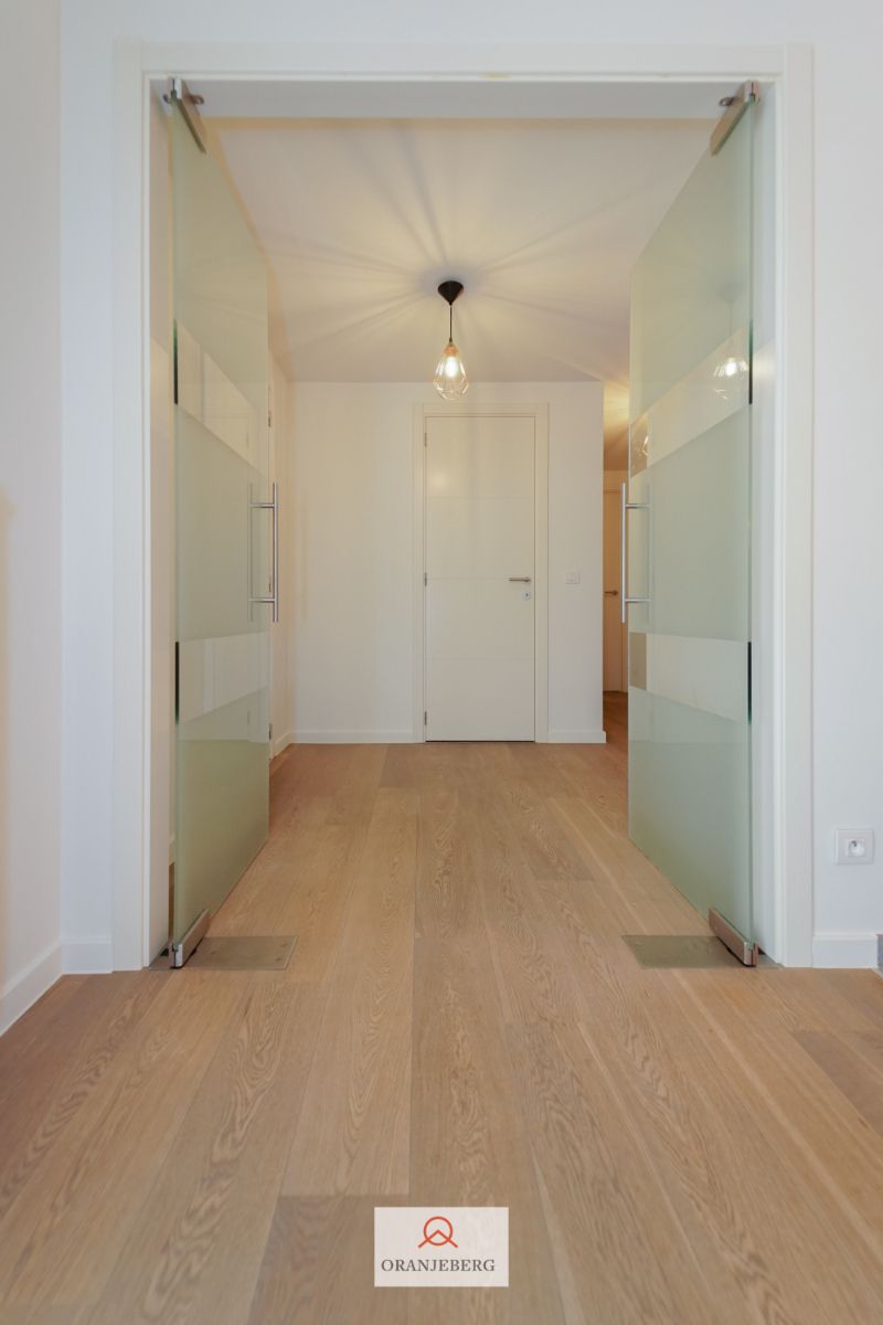 Modern gelijkvloers 2 slpk appartement met groot terras rustig gelegen in centrum Gent foto 24
