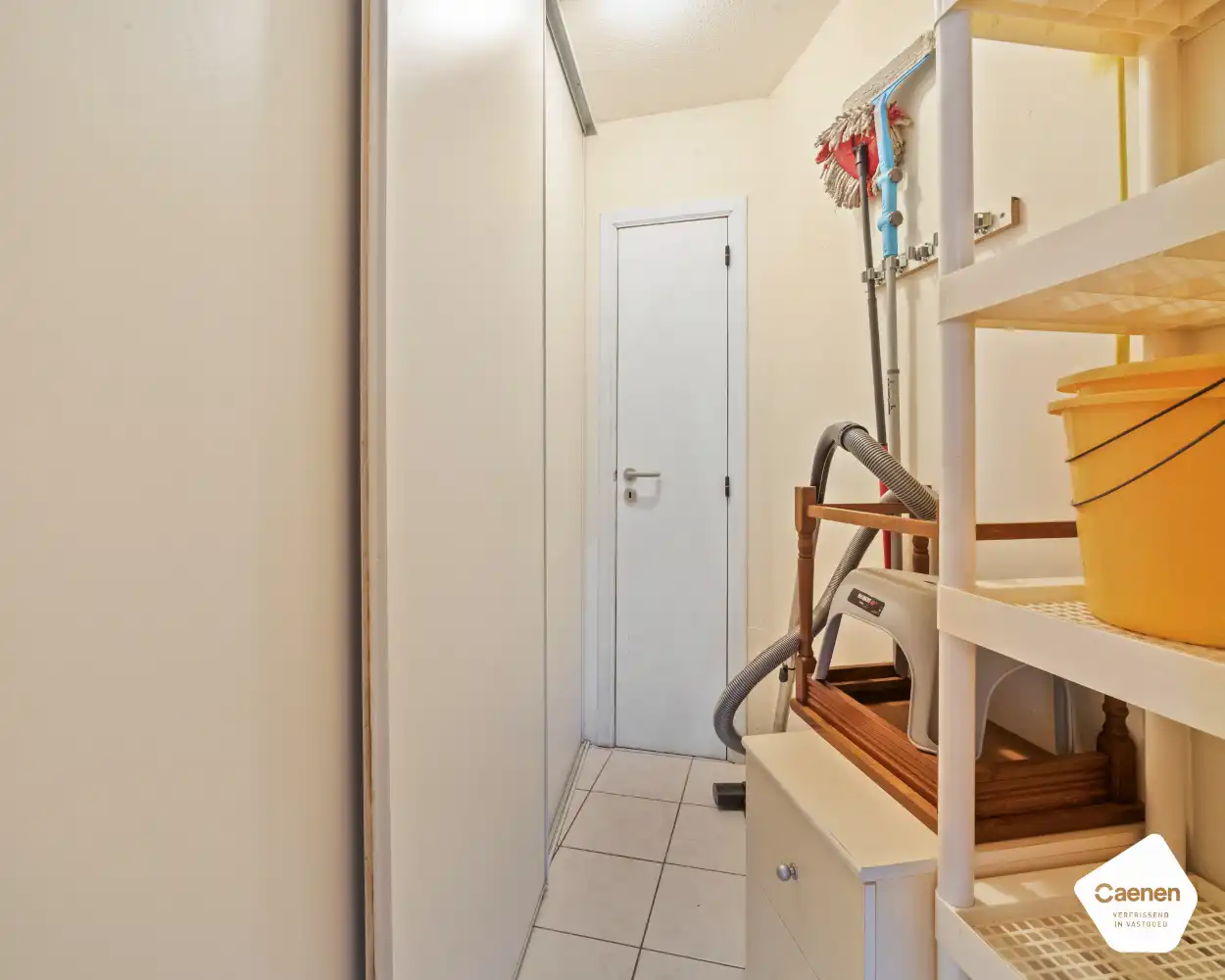 Gerenoveerd twee slaapkamer appartement met zowel frontaal zeezicht als zicht op het hinterland foto 15