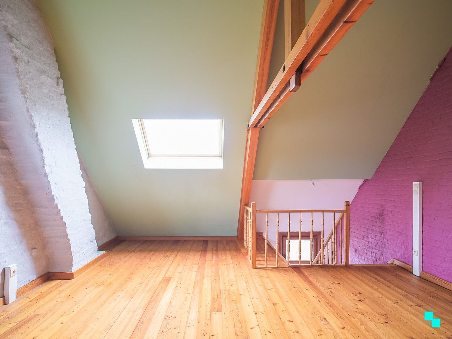 Charmante woning met vijf slaapkamers en inpandige garage te Merelbeke foto 26