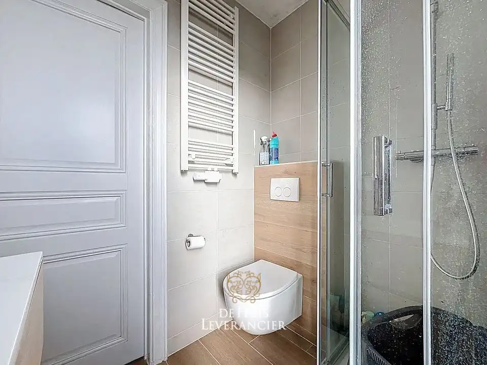 Lichtrijk wonen in de gegeerde Altena-wijk: Een instapklare thuis waar comfort en locatie elkaar ontmoeten foto 19