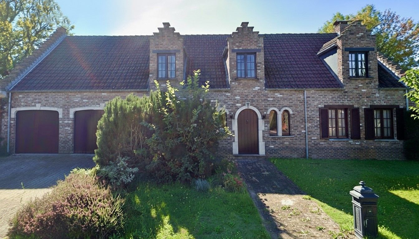 CHARMANTE VILLA  (O.B) MET TUIN foto {{pictureIndex}}