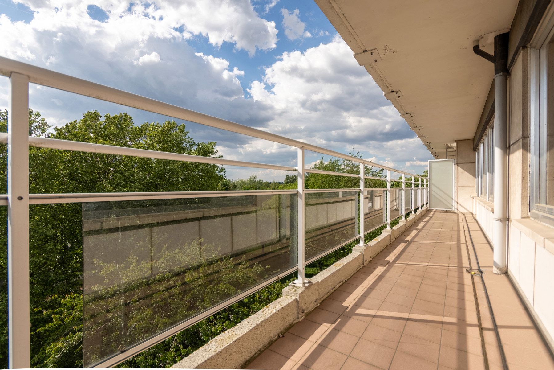 Gunstig gelegen appartement met 3 slaapkamers en 2 terrassen foto 5
