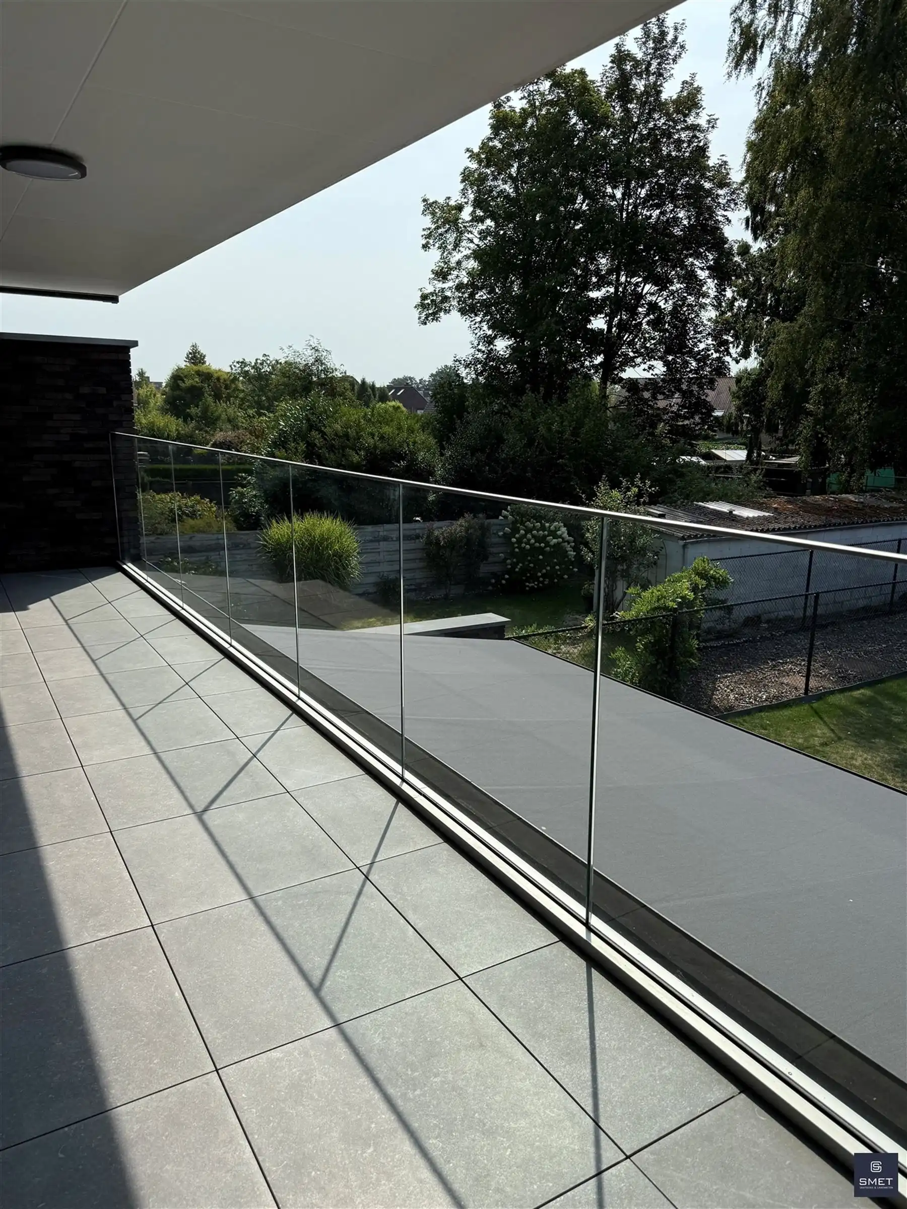 APPARTEMENT MET 2 SLPKS  EN GROOT TERRAS foto 9