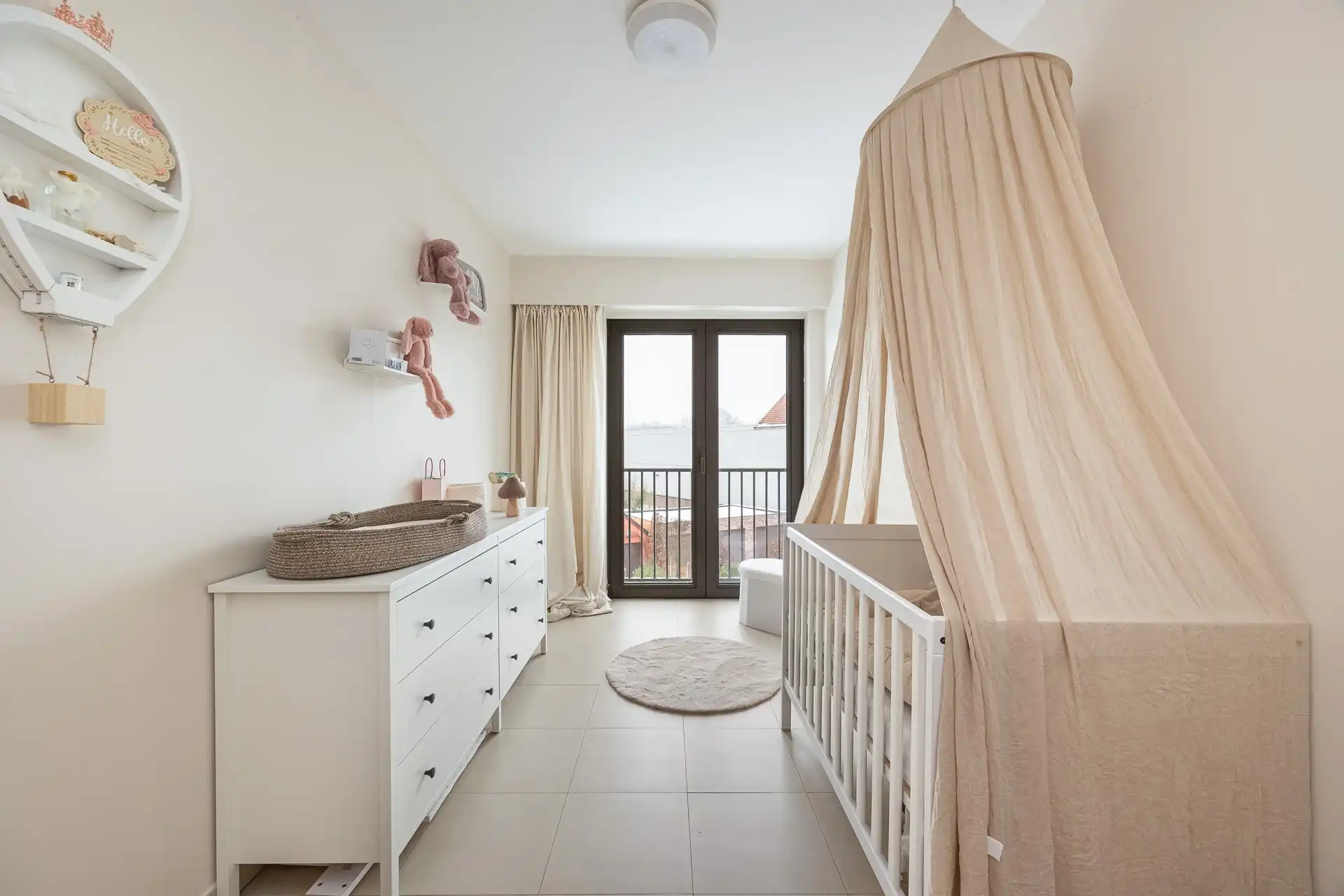 Ruim appartement (Bj 2005) met 3 mooie slaapkamers foto 13