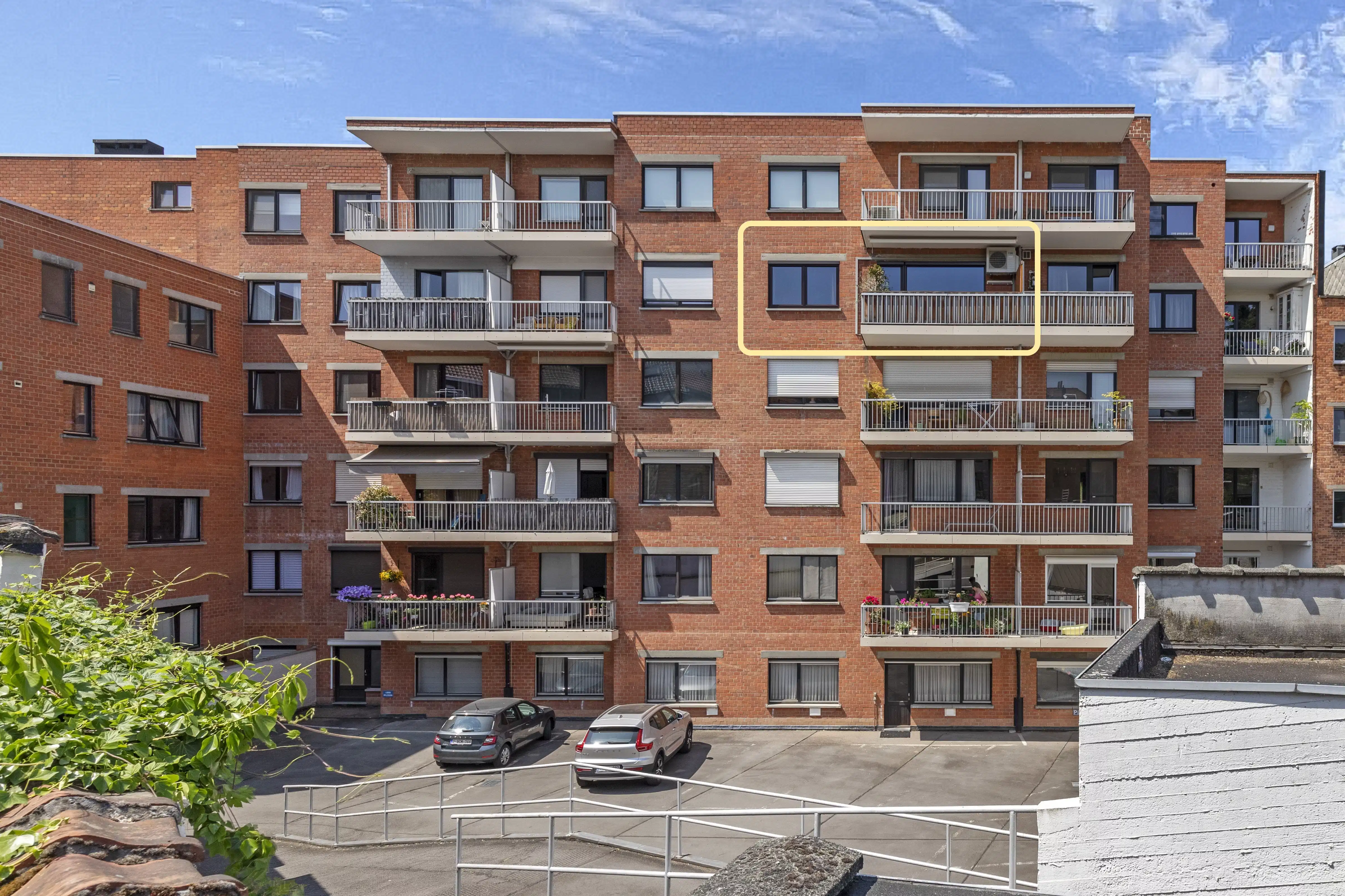 Gemeubeld 1-slaapkamer appartement met zonnig terras foto 16