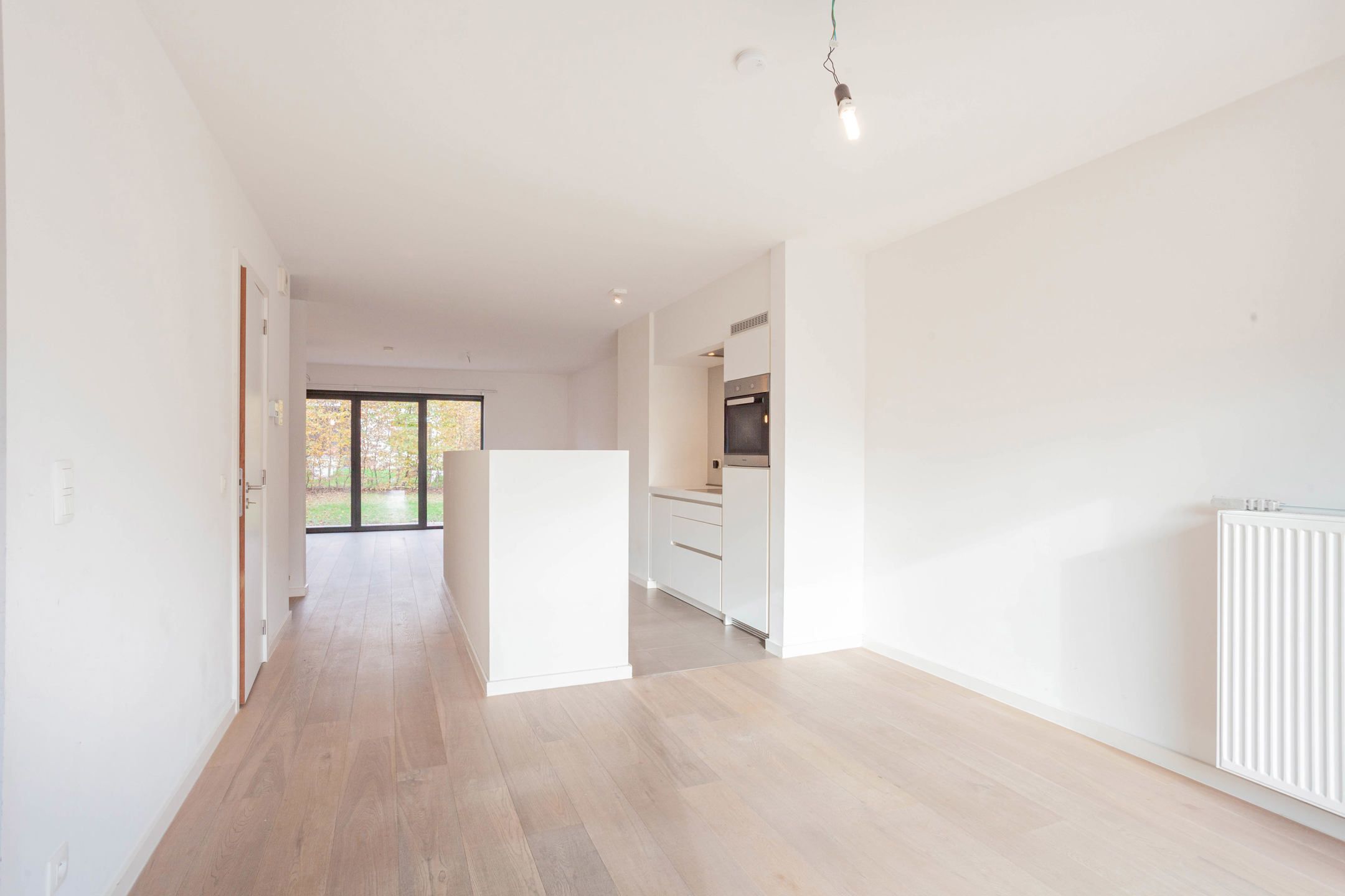 Recente woning met tuin, zonnig dakterras en staanplaats foto 6