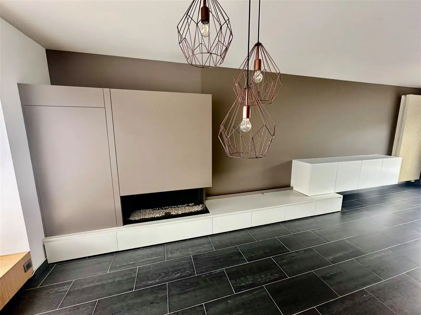 Beletagewoning te huur nabij de markt van Oudenaarde foto 4