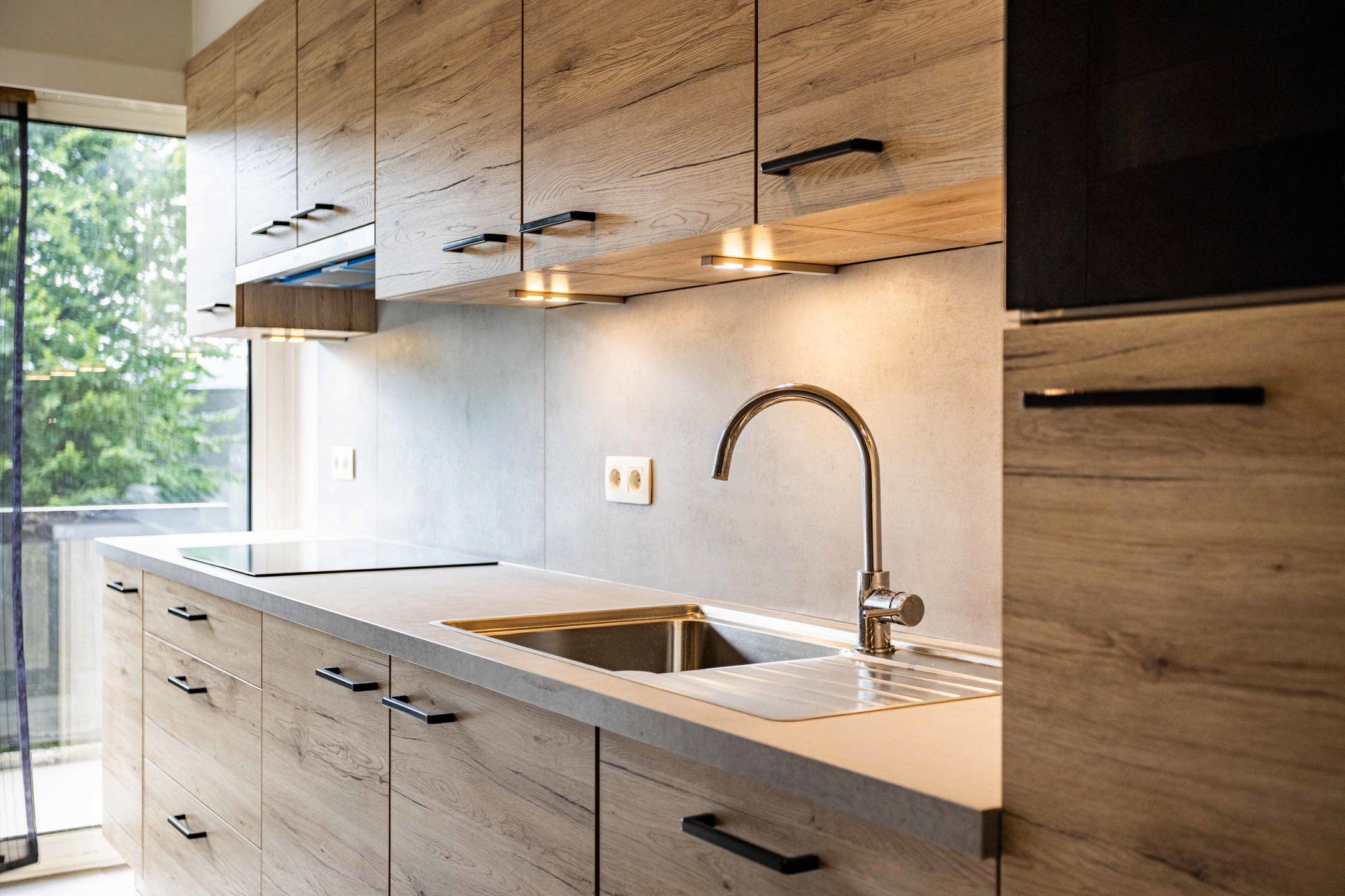 Volledig gerenoveerd lichtrijk appartement foto 8