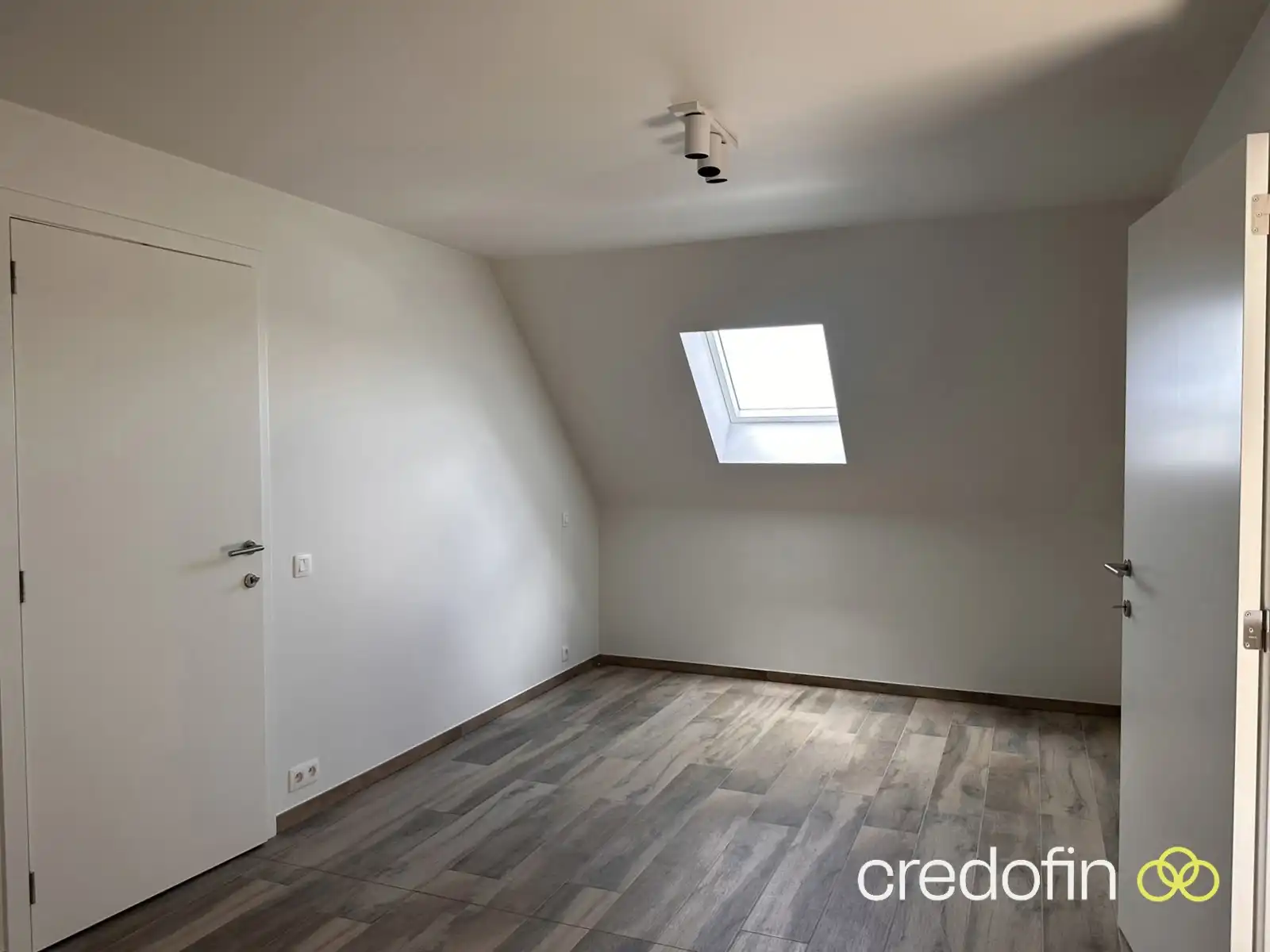 Duplex met 3 slk, 2 badk, garage en autostaanplaats foto 12