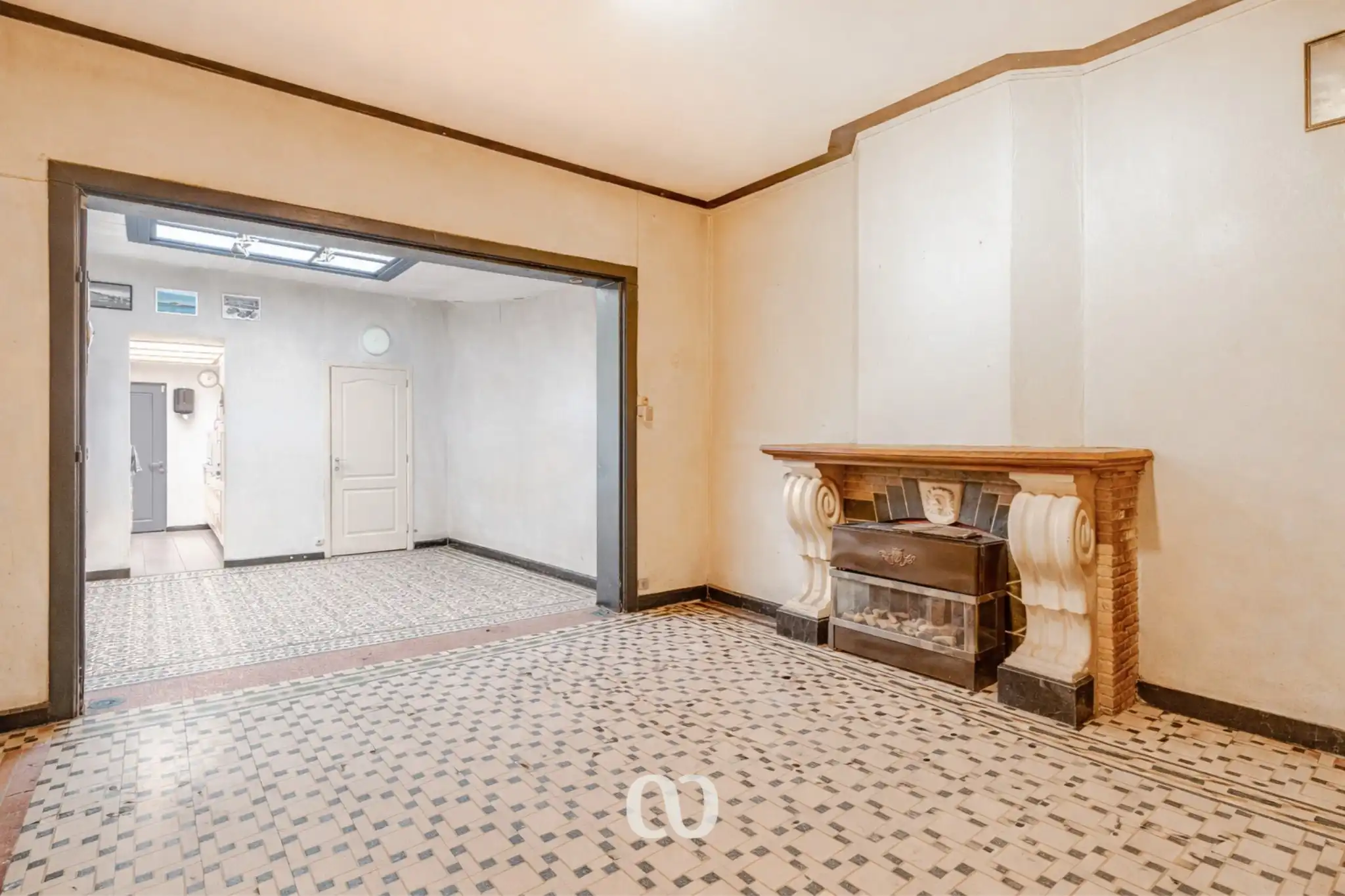 Woning met tuin en 4 slaapkamers foto 2