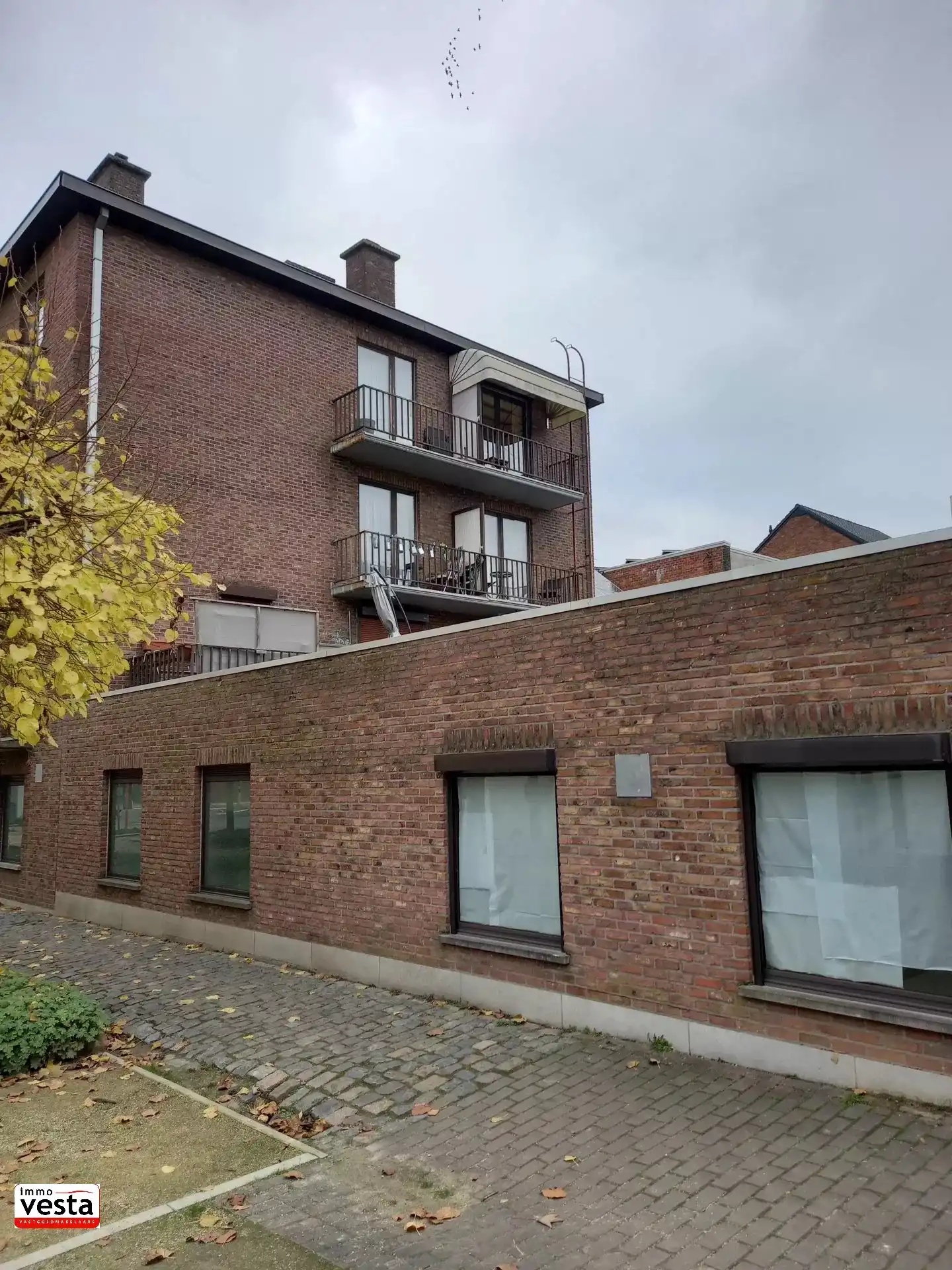 Appartement met 2 slaapkamers in centrum Sint-Truiden foto 2