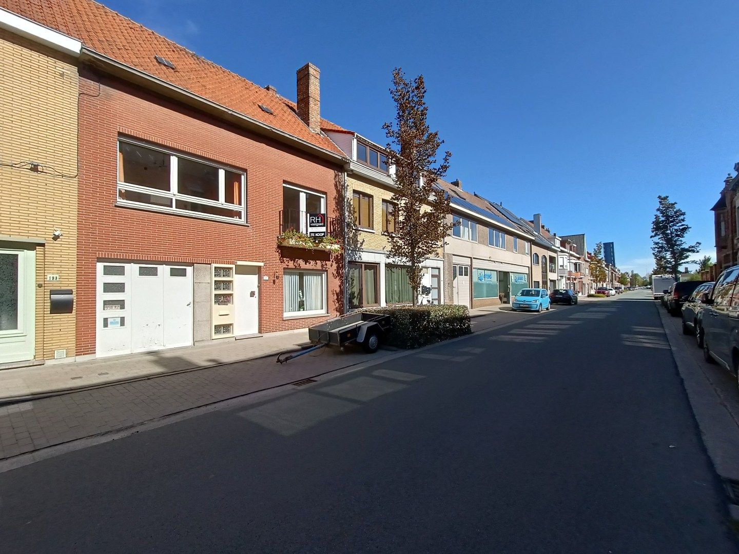 Hoofdfoto van de publicatie: Volumineuze gezinswoning met garage en tuin te Zeebrugge