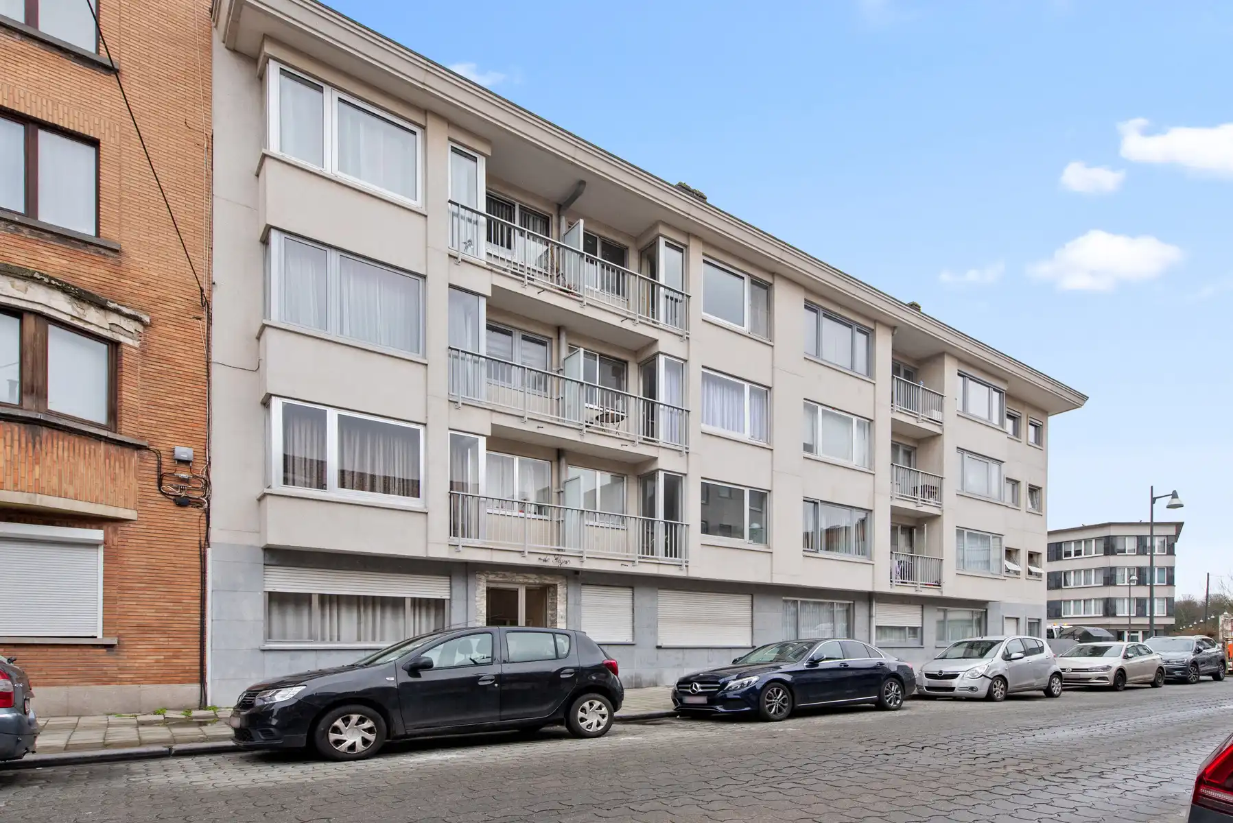 Zeer aangenaam appartement te koop in Molenbeek (Brussel) met twee terrassen foto 2