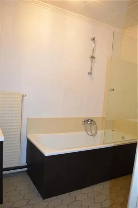 Appartement in het centrum van Leopoldsburg met drie slaapkamers. foto 6