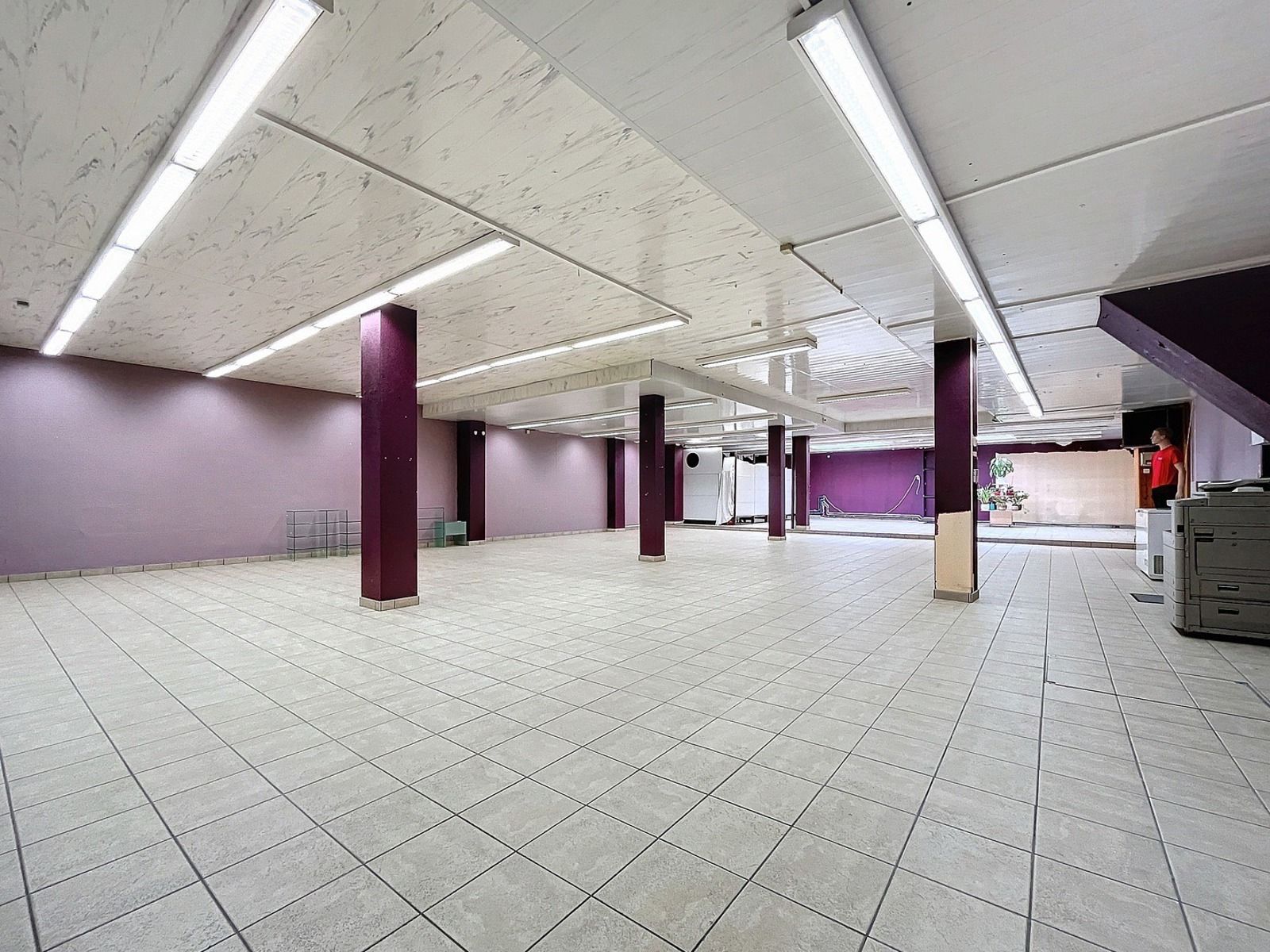 Opsplitsbare polyvalente gelijkvloers handelsruimte foto 2