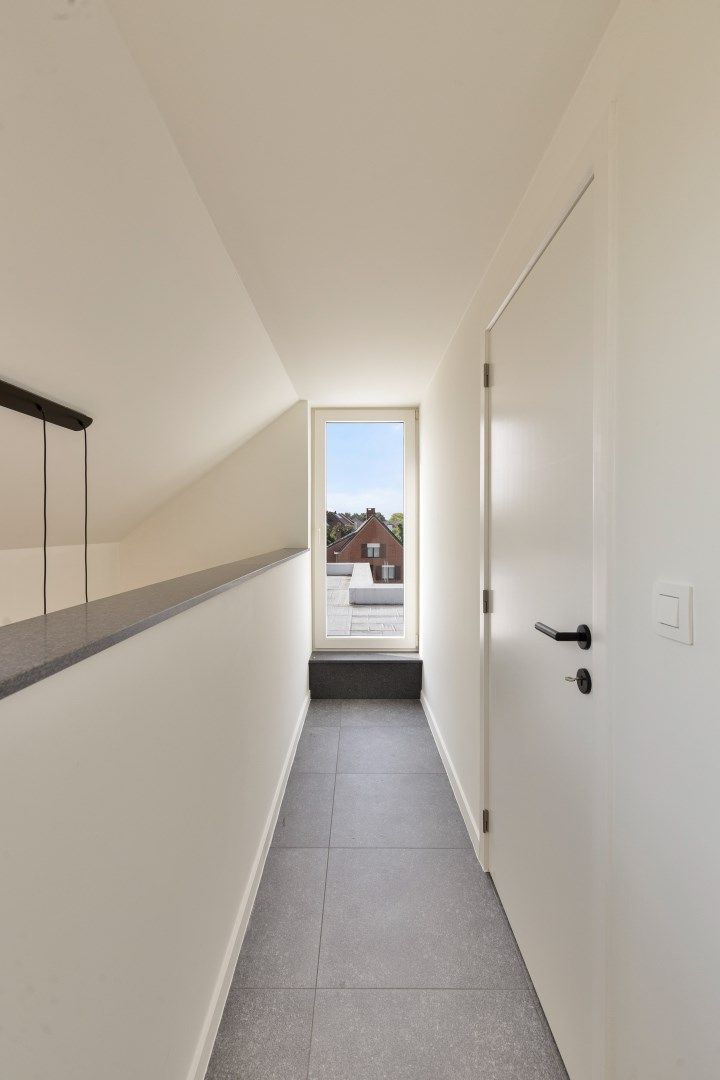 Prachtig, lichtrijk nieuwbouwappartement met groot terras! foto 24