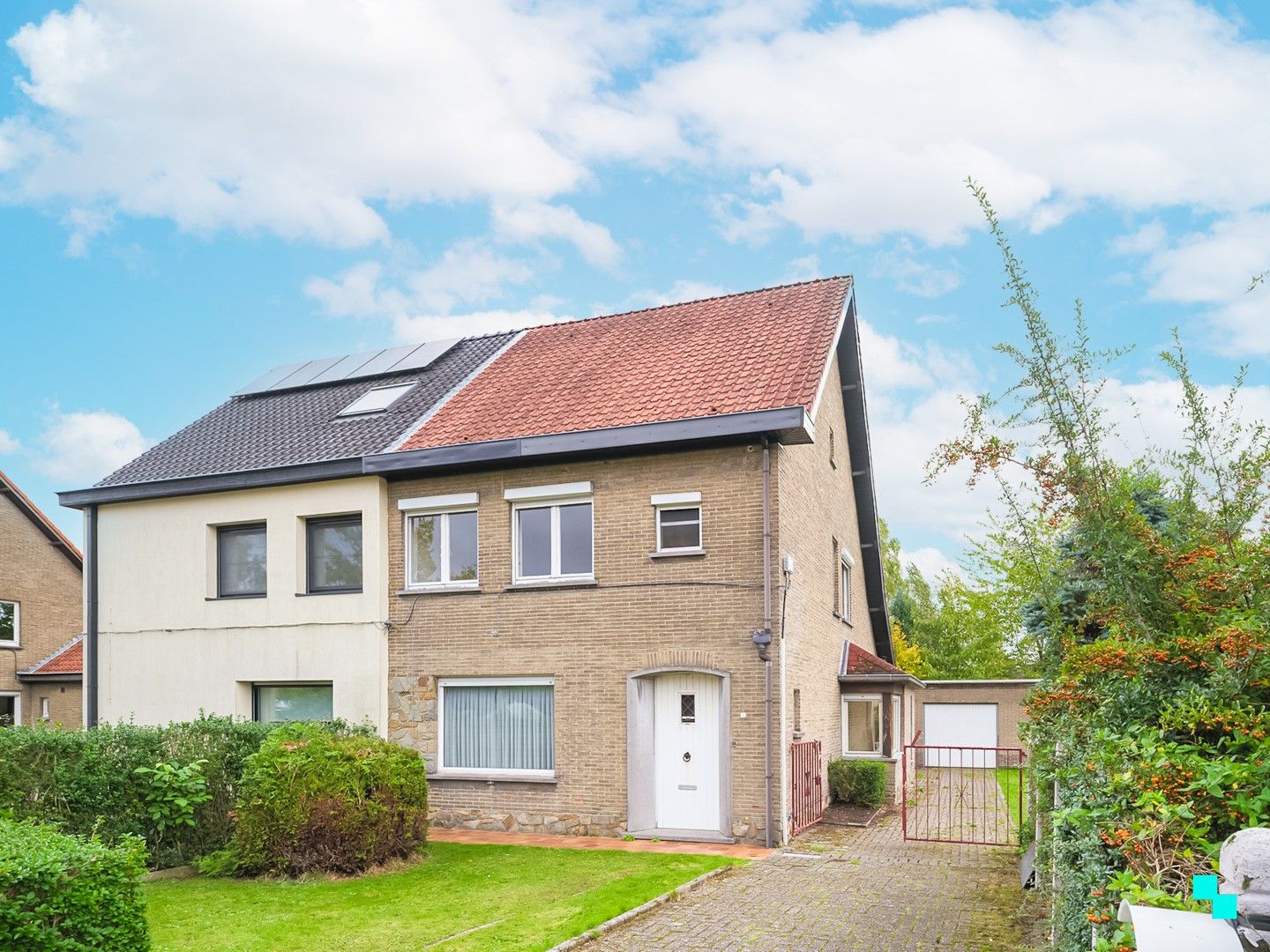 Hoofdfoto van de publicatie: Halfopen in de prachtige Tuinwijk van Merelbeke