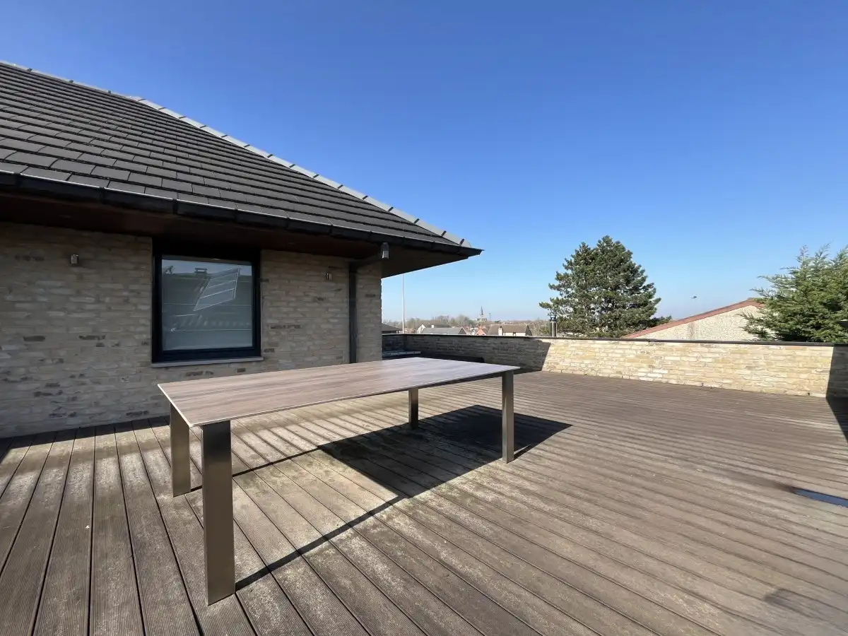 Dadizele – Ruime woning met loods van ca. 400 m², zwembad en bureelruimte foto 28