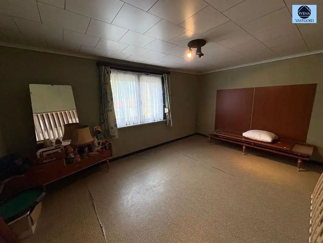 TE RENOVEREN WONING MET TUIN, WEILAND EN BINNENSTAL OP CA. 70 ARE foto 10