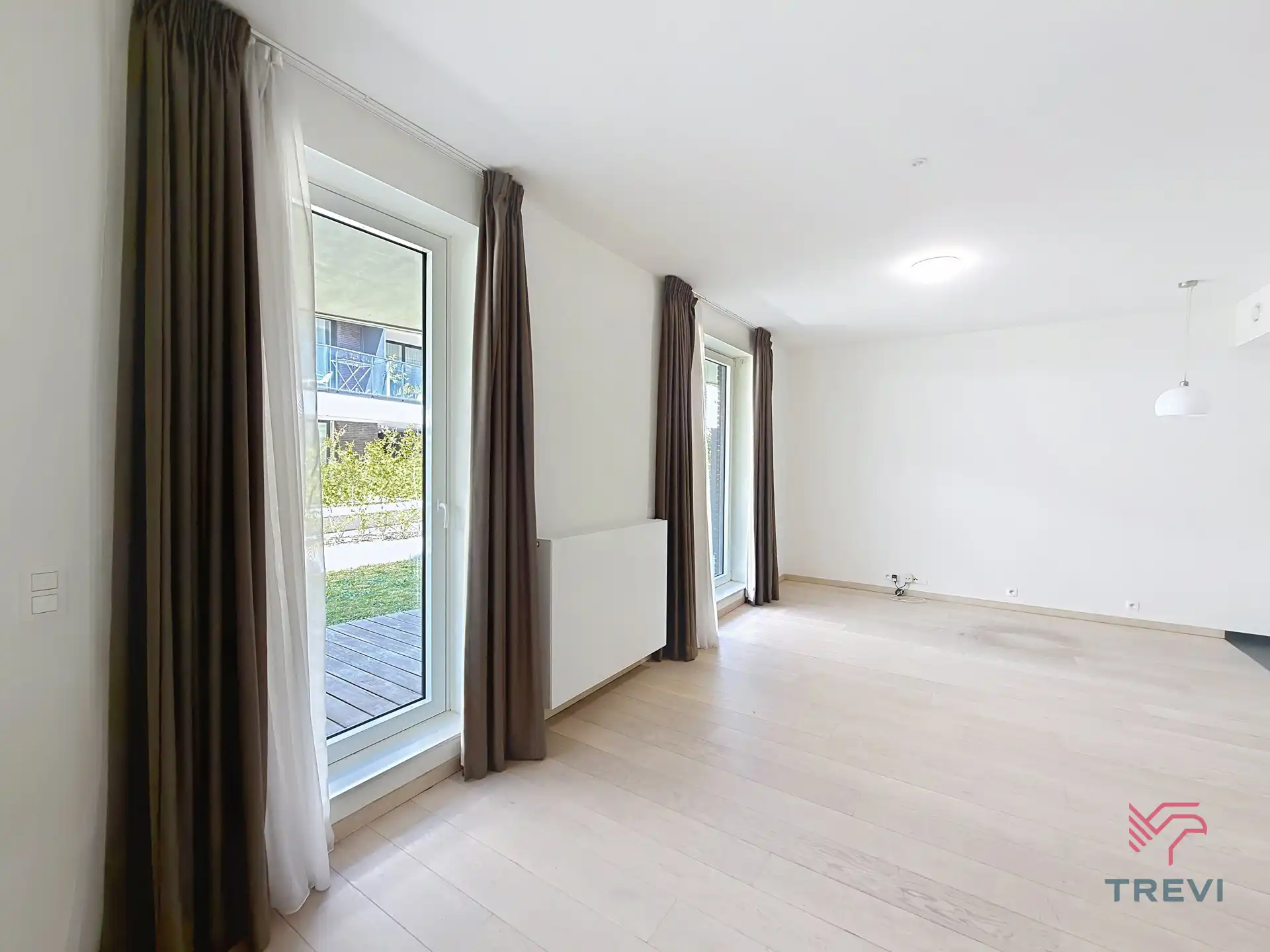 JUBELPARK – Ideaal gelegen studio! foto 4