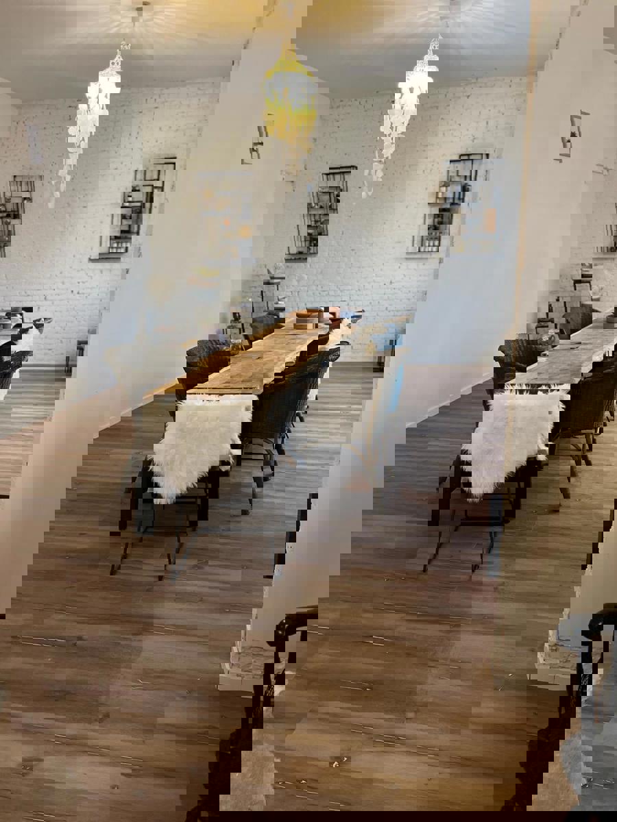 Gerenoveerde handelspand met zonnige tuin + parkeerplaatsen foto 4