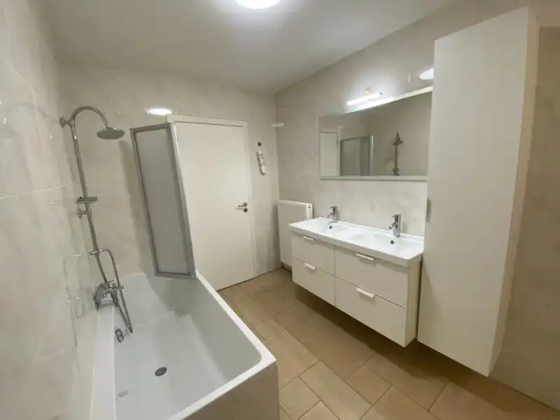 Ruim 1 slaapkamer appartement met gezellig terras in het centrum van Geel foto 13