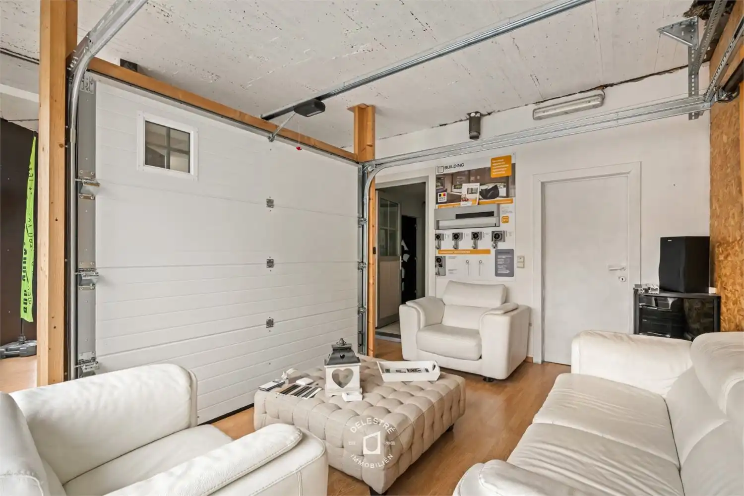 COMMERCIËEL GELIJKVLOERS OP TOPLOCATIE IN HET HART VAN MOORSEL foto 14