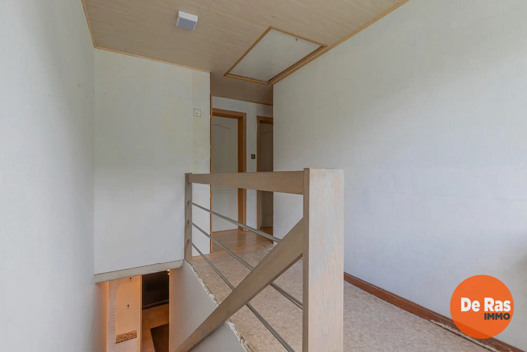 DENDERHOUTEM - Op te frissen woning op uitstekende locatie foto 12