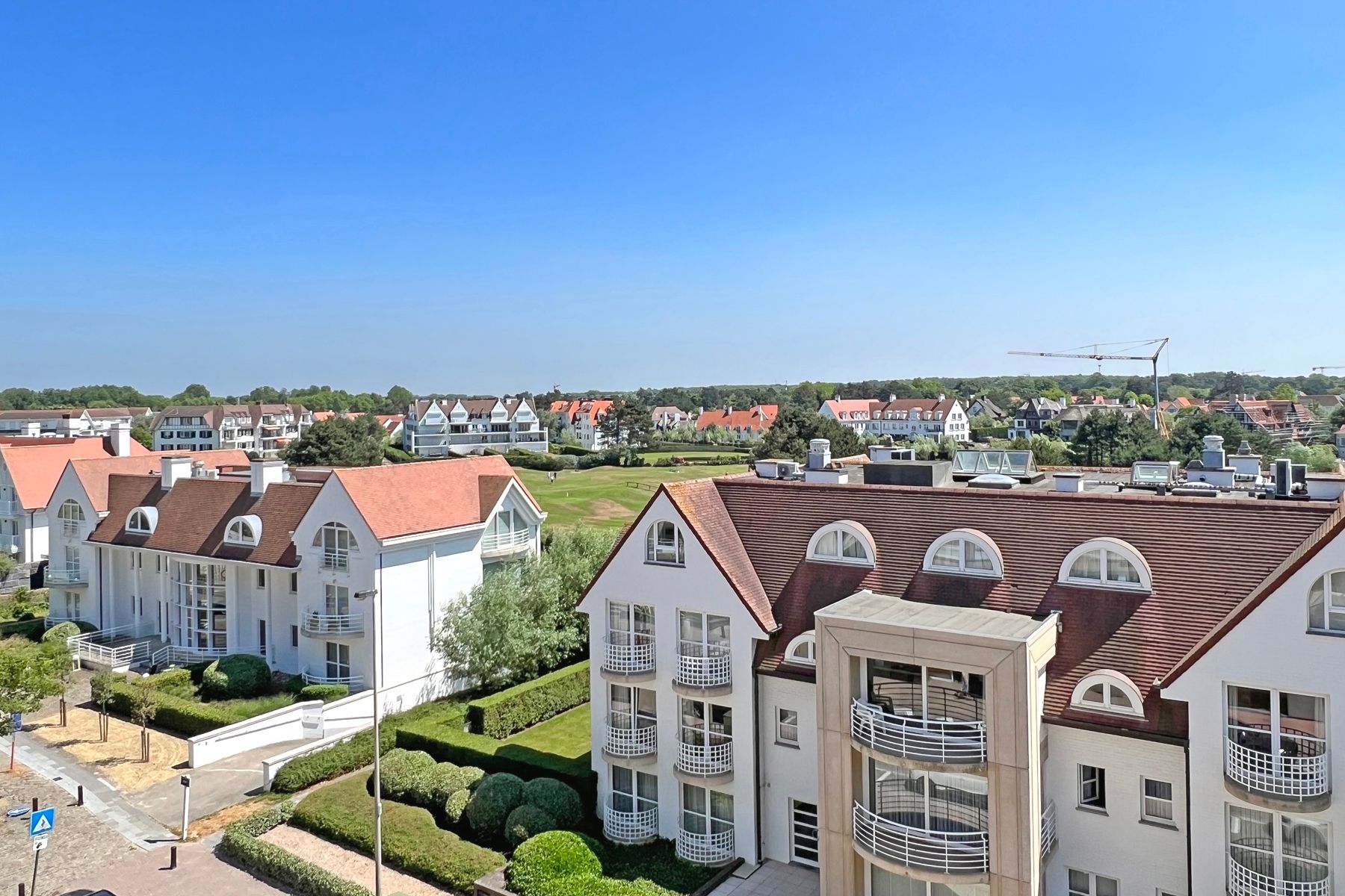 Exclusief, luxe, panoramisch zicht over Minigolf Het Zoute foto 4
