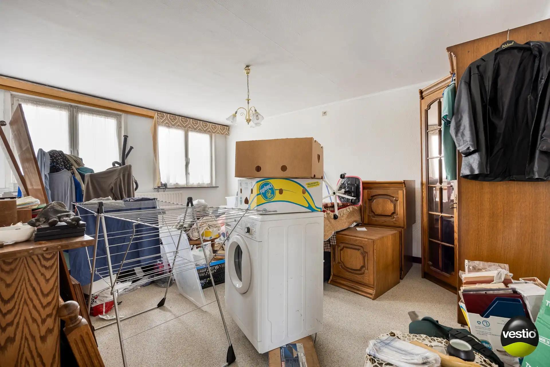 Ruime woning met 3 slaapkamers op vlot bereikbare ligging (Genkersteenweg). foto 14