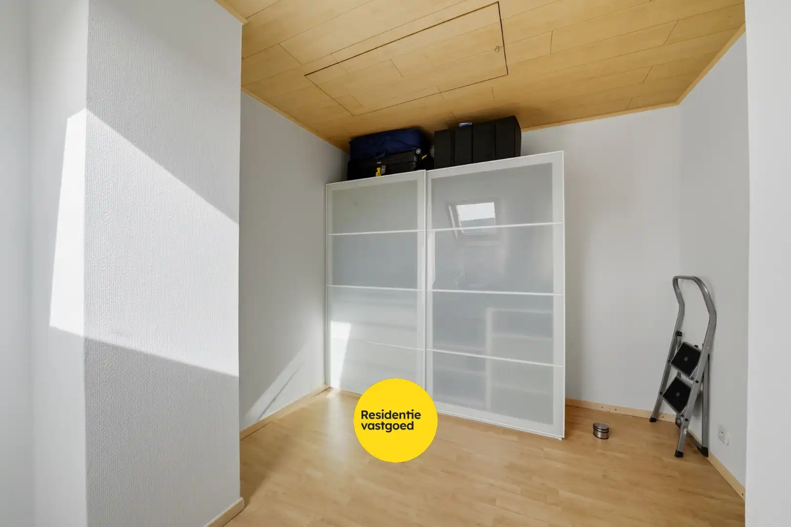 Instapklare bel-étagewoning met dubbele garage te Stene foto 18