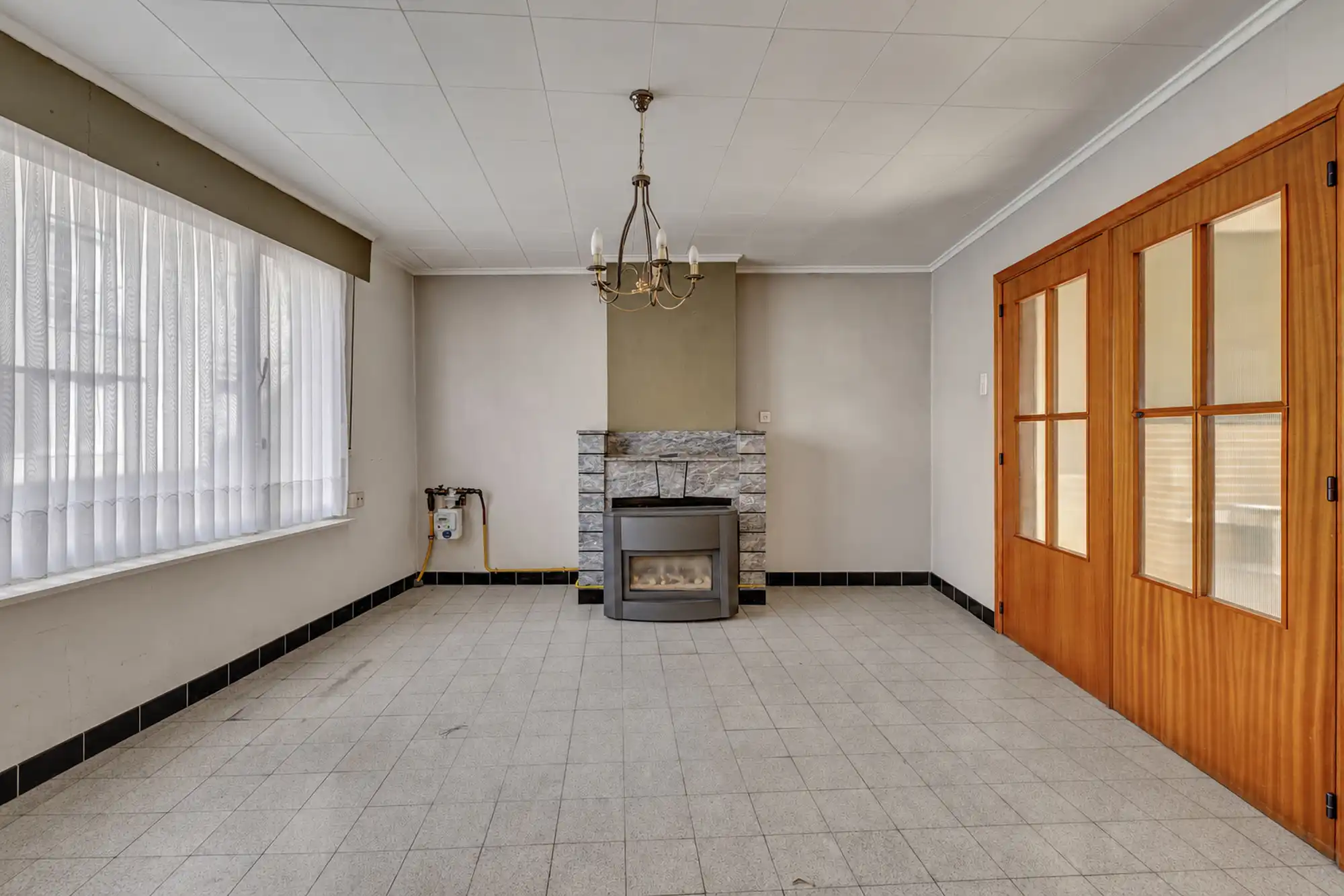 Te renoveren woning met tal van mogelijkheden foto 5