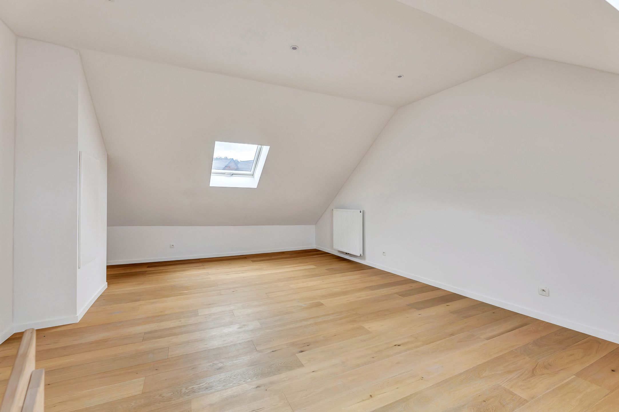 Instapklare stadswoning 200m2 bewoond met 5 slaapkamers  foto 20