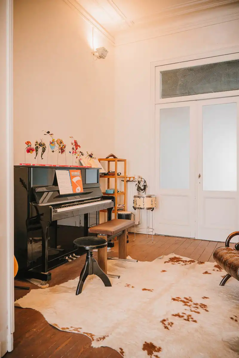 Prachtig herenhuis vol karakter met een gezellige tuin foto 37