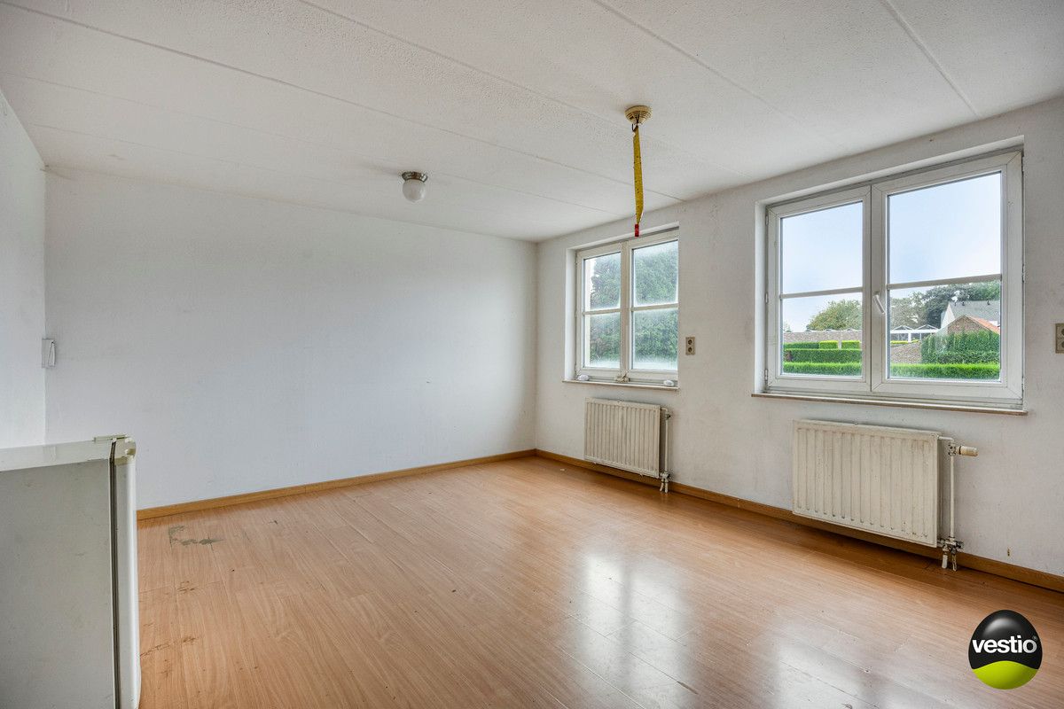 COMPLEX BESTAANDE UIT 14 TE RENOVEREN STUDIO'S MET UITBREIDINGSMOGELIJKHEDEN TE VELDWEZELT. foto 15